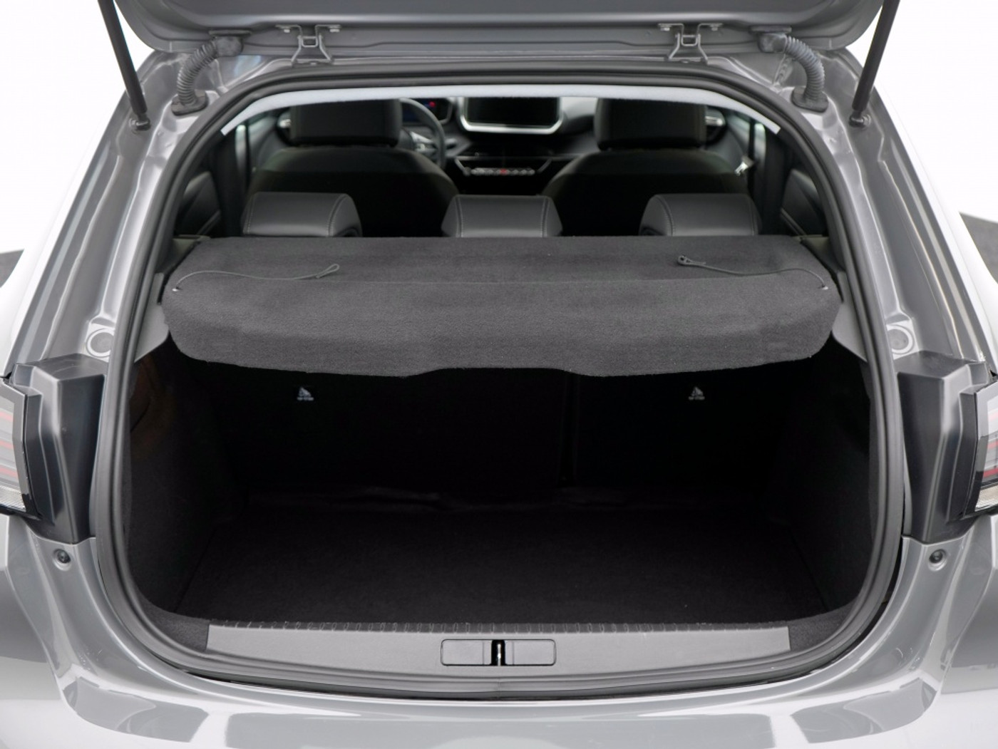 Foto van Peugeot E-208