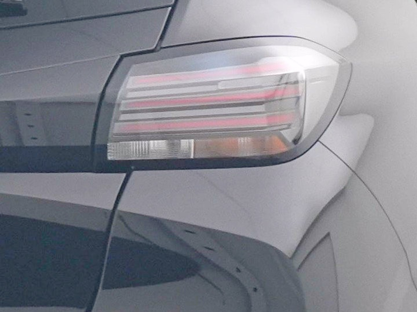 Foto van Peugeot E-208