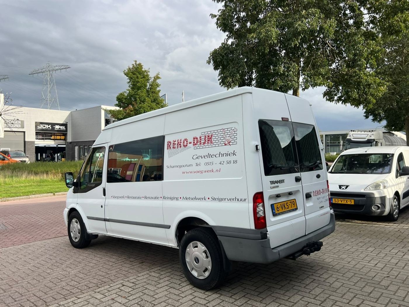 Foto van Ford Transit 350m DC 200dpf 3,58