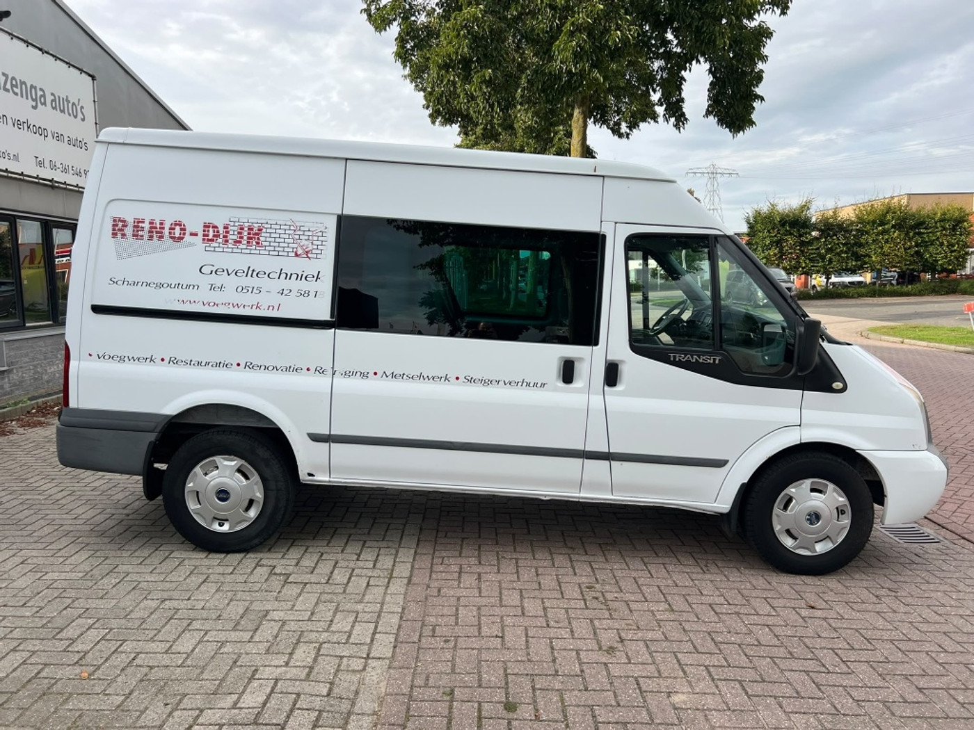 Foto van Ford Transit 350m DC 200dpf 3,58