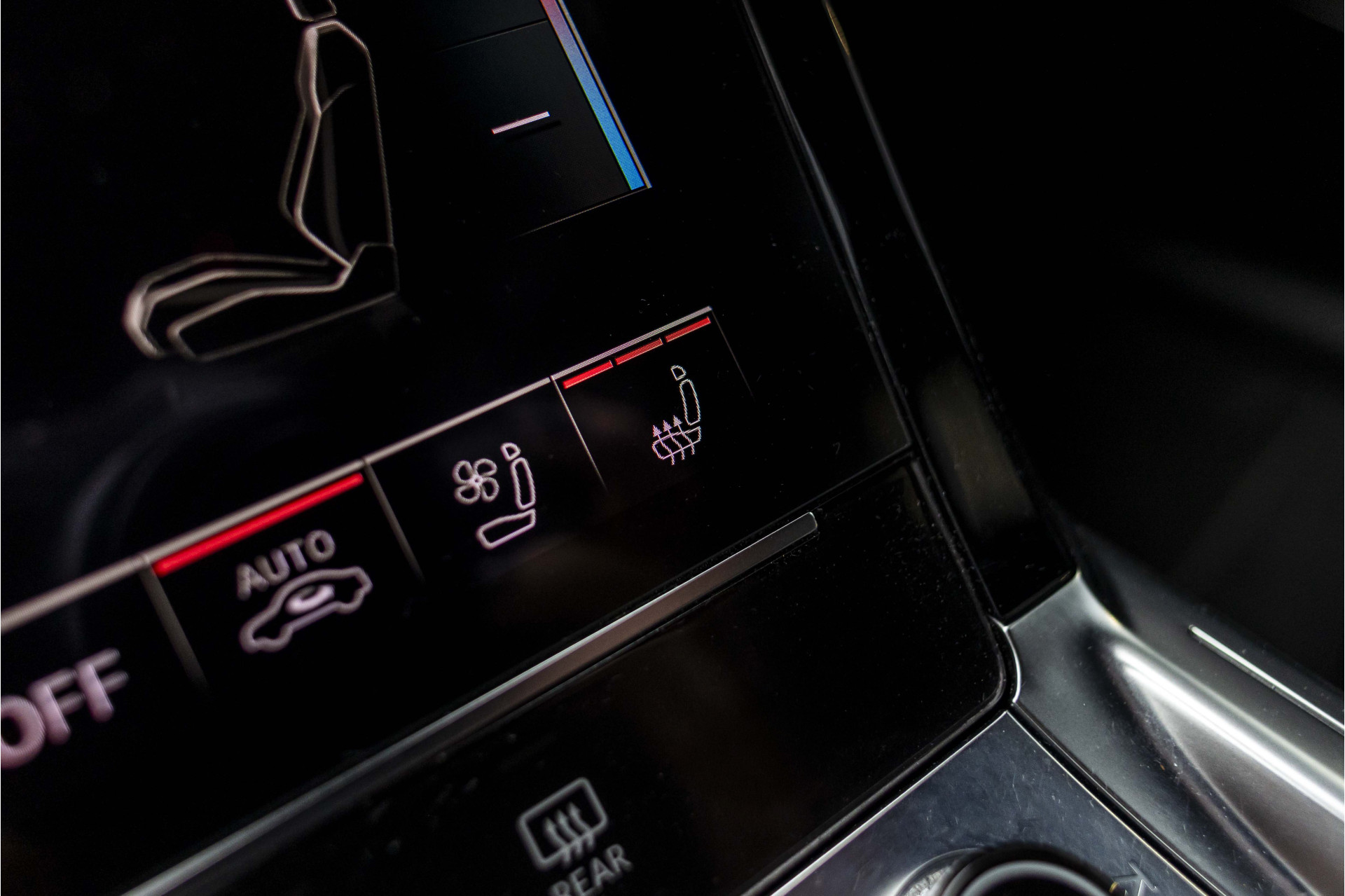 Foto van Audi E-tron 55