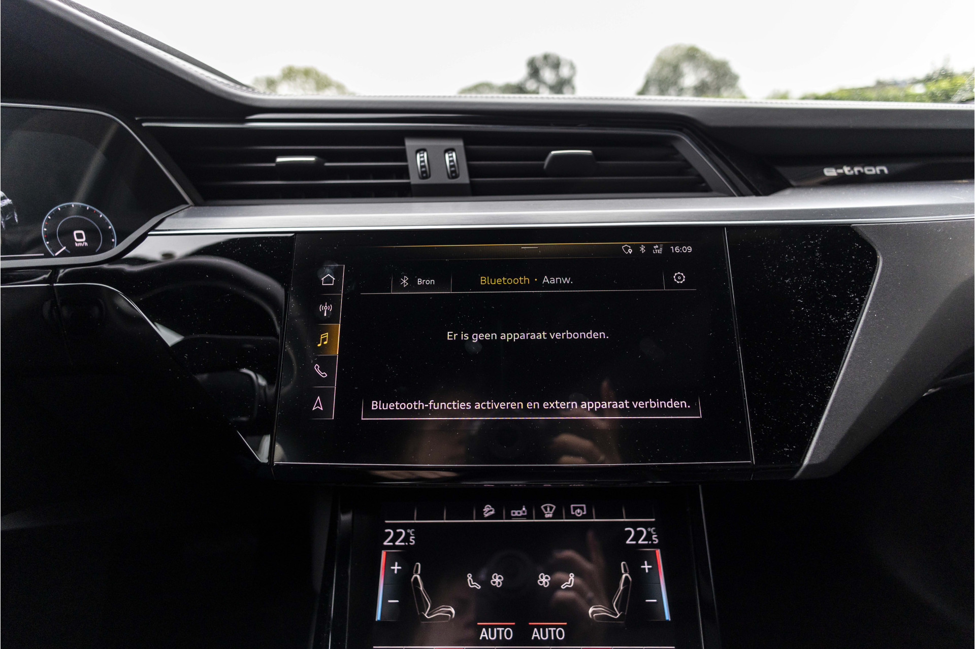 Foto van Audi E-tron 55