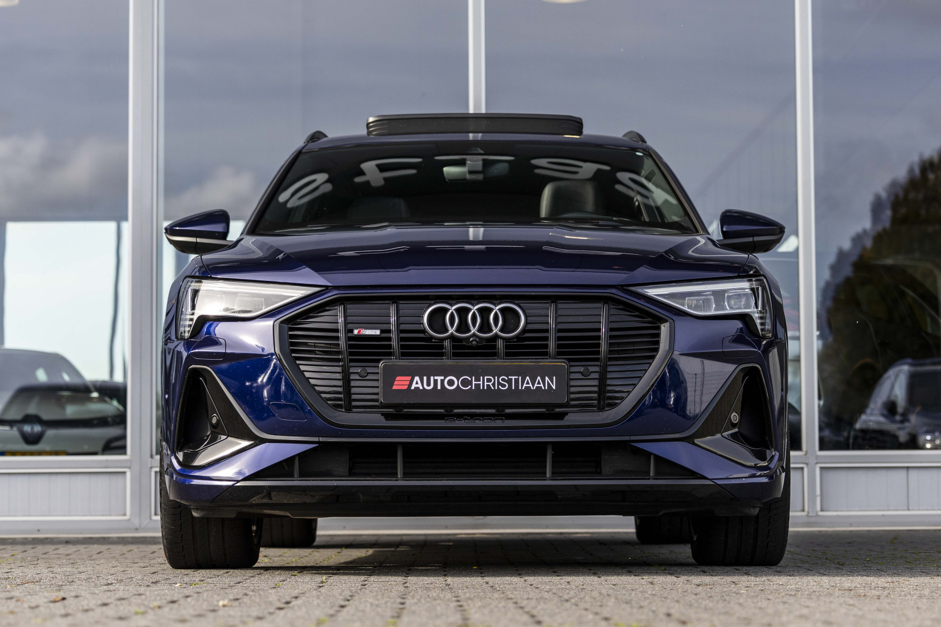 Foto van Audi E-tron 55