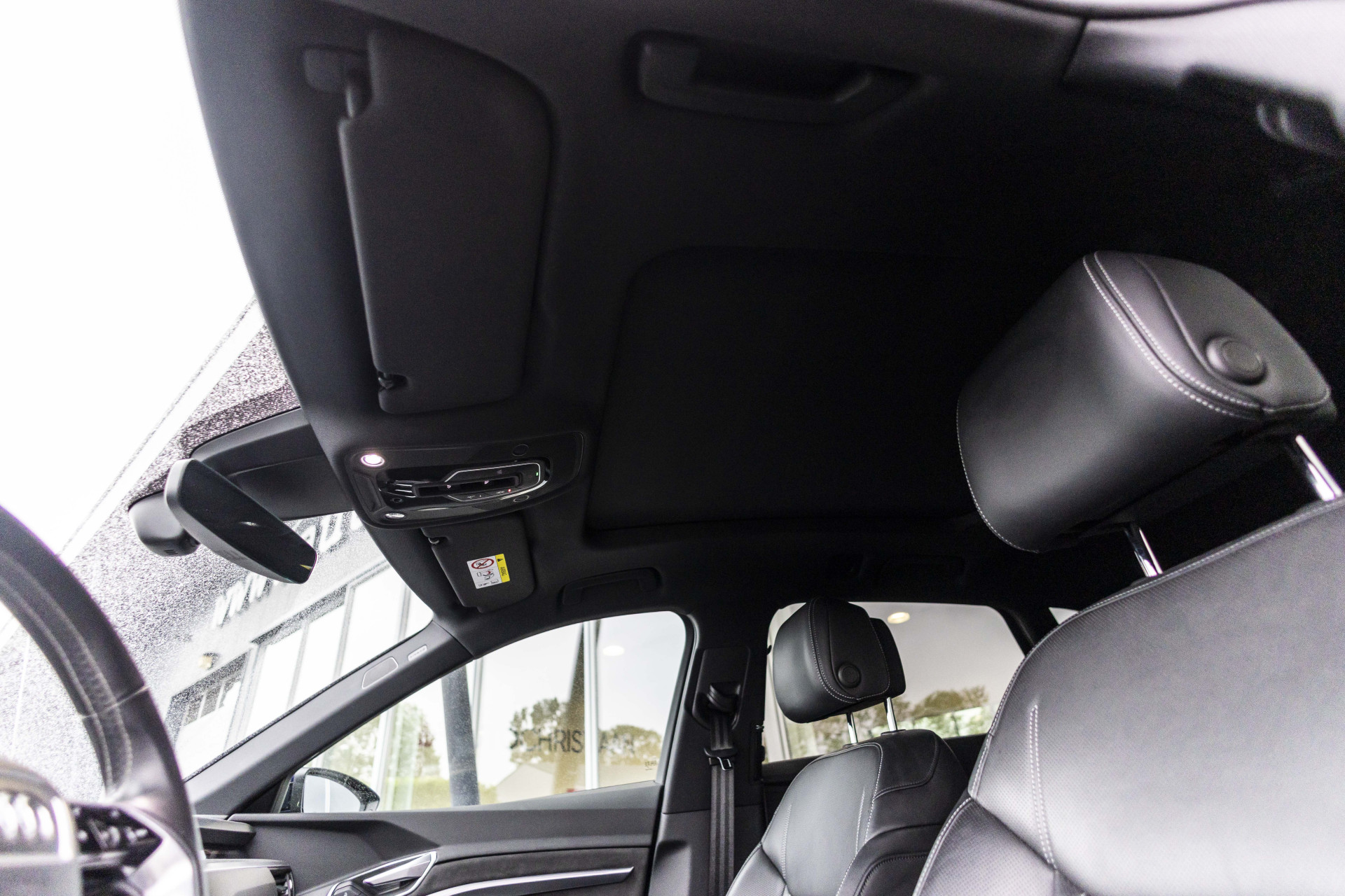Foto van Audi E-tron 55