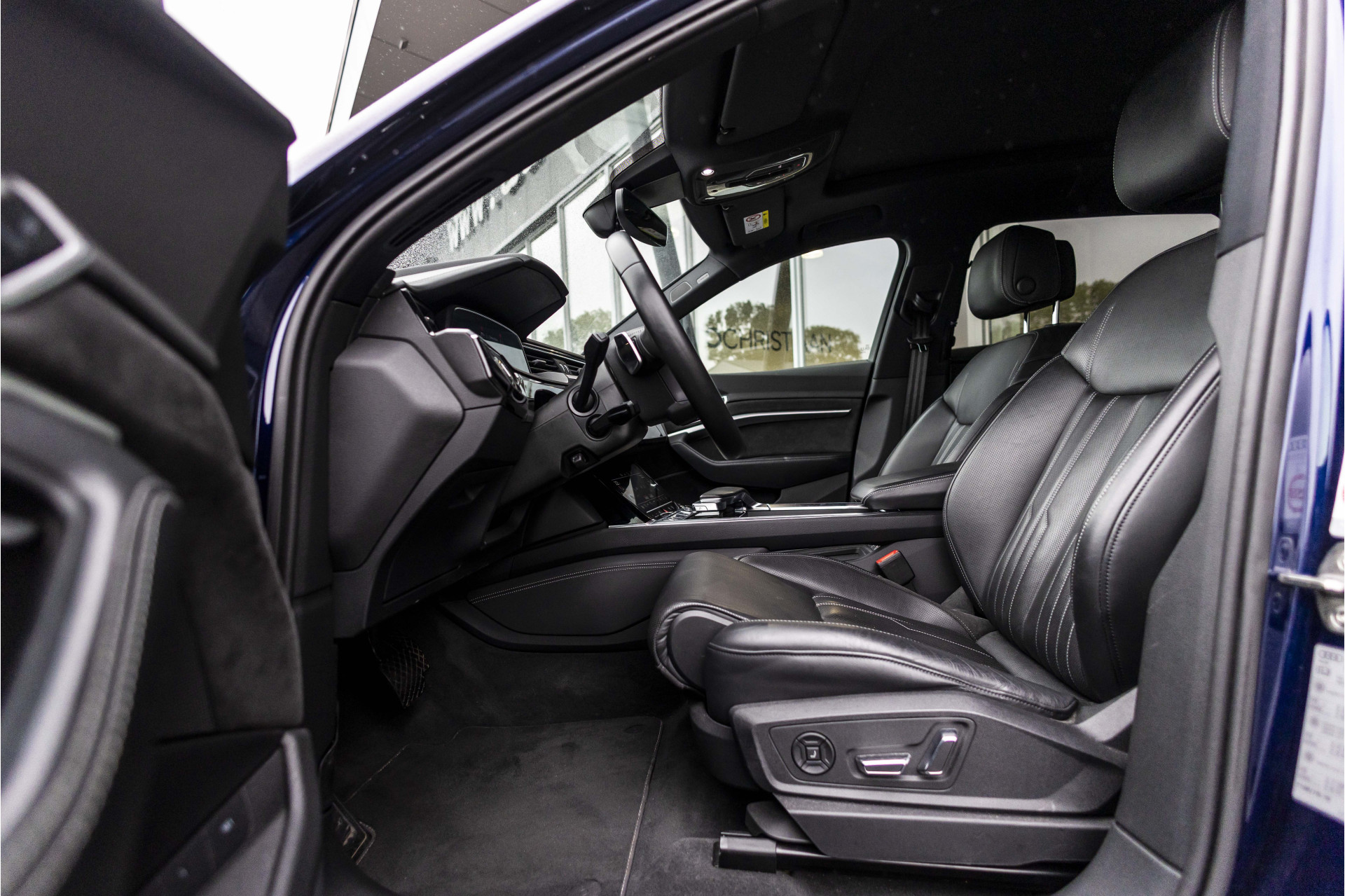 Foto van Audi E-tron 55