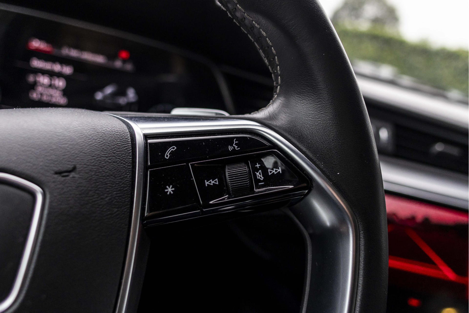Foto van Audi E-tron 55
