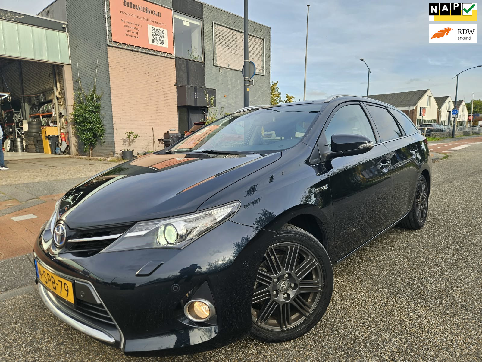 Toyota Toyota Auris 1.8 Hybrid Lease+ GARANTIE 2013 - voorkant