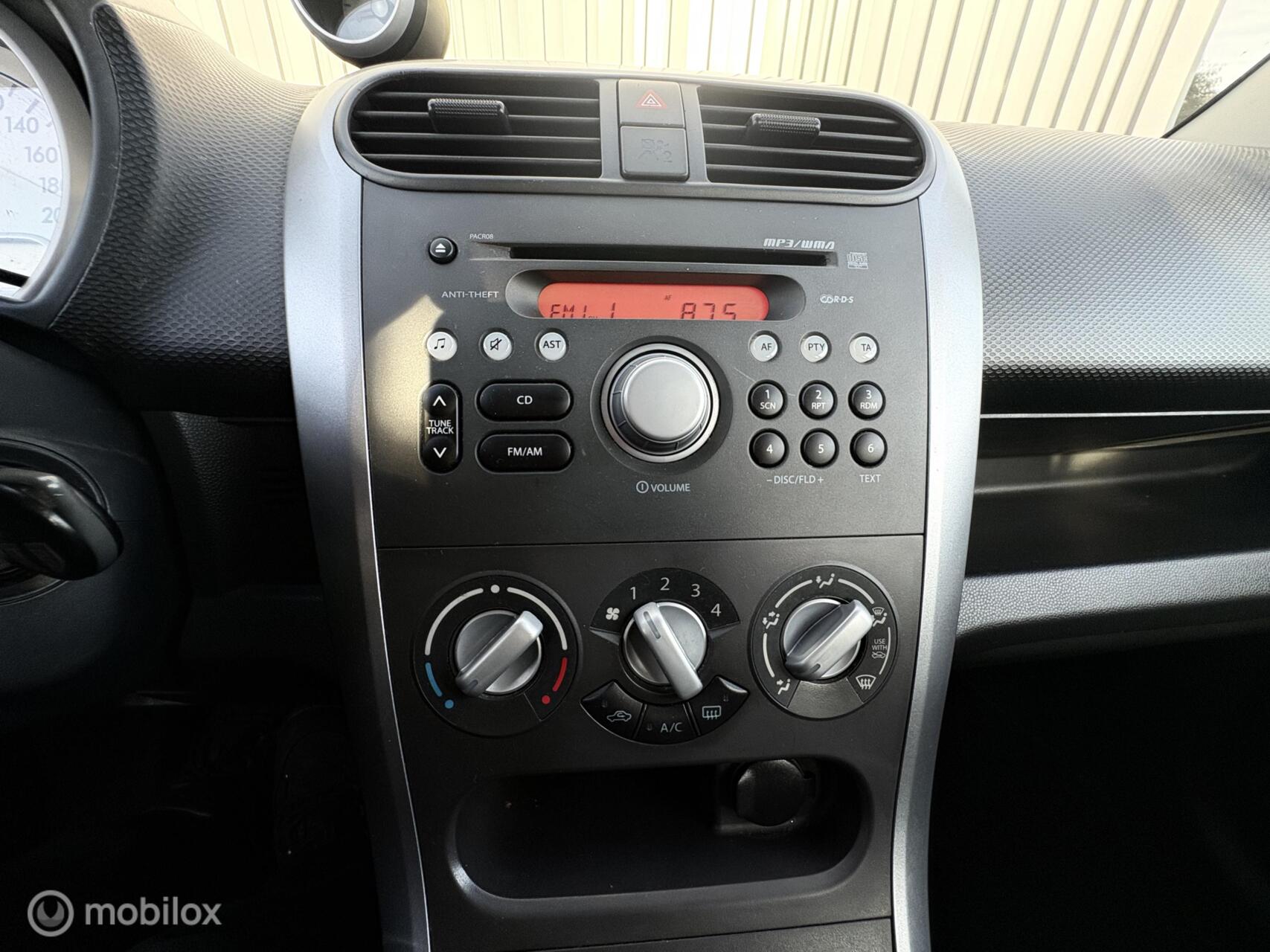 Foto van Suzuki Splash