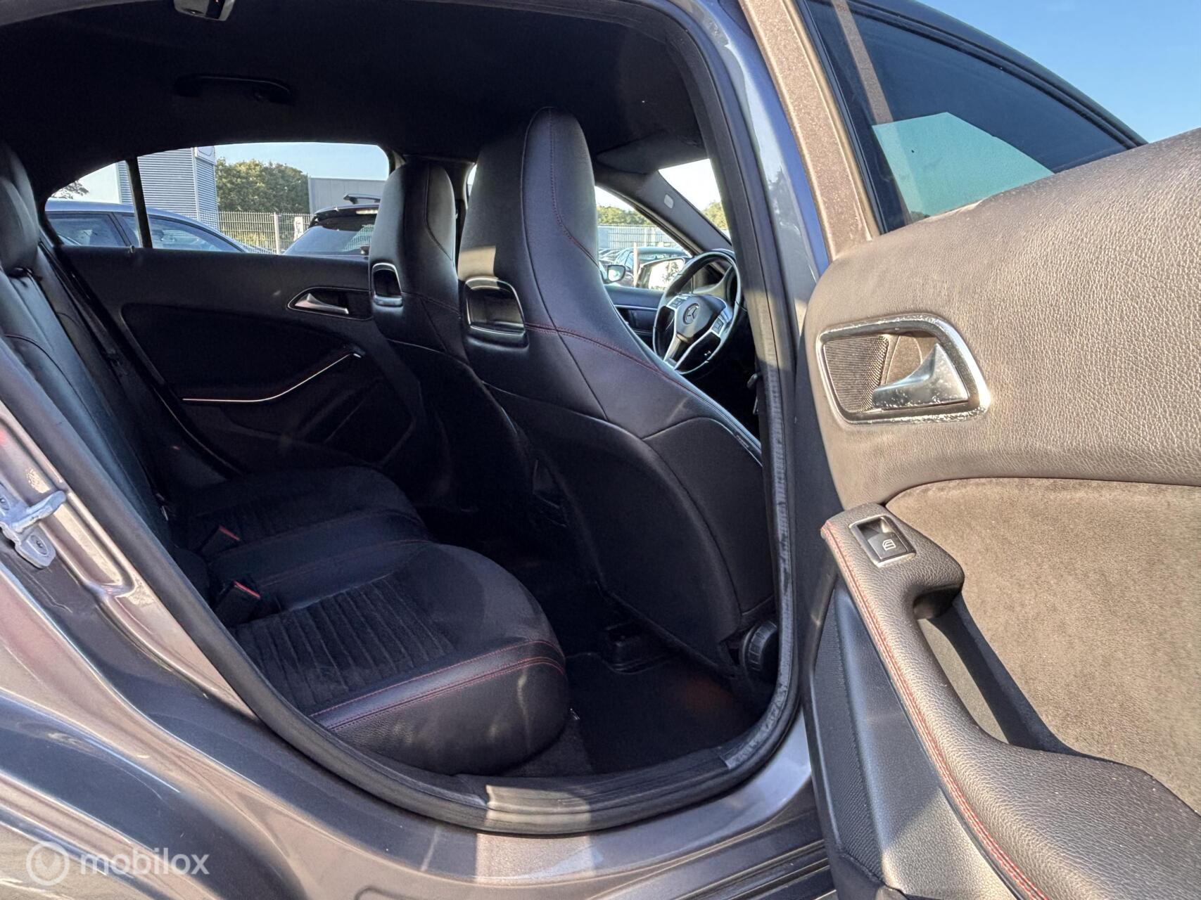 Foto van Mercedes-Benz A 180