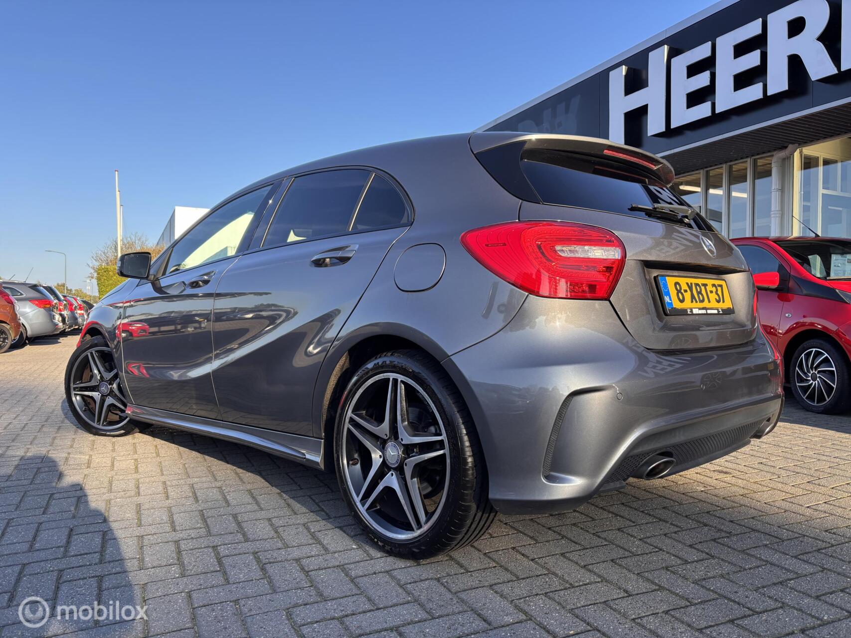 Foto van Mercedes-Benz A 180