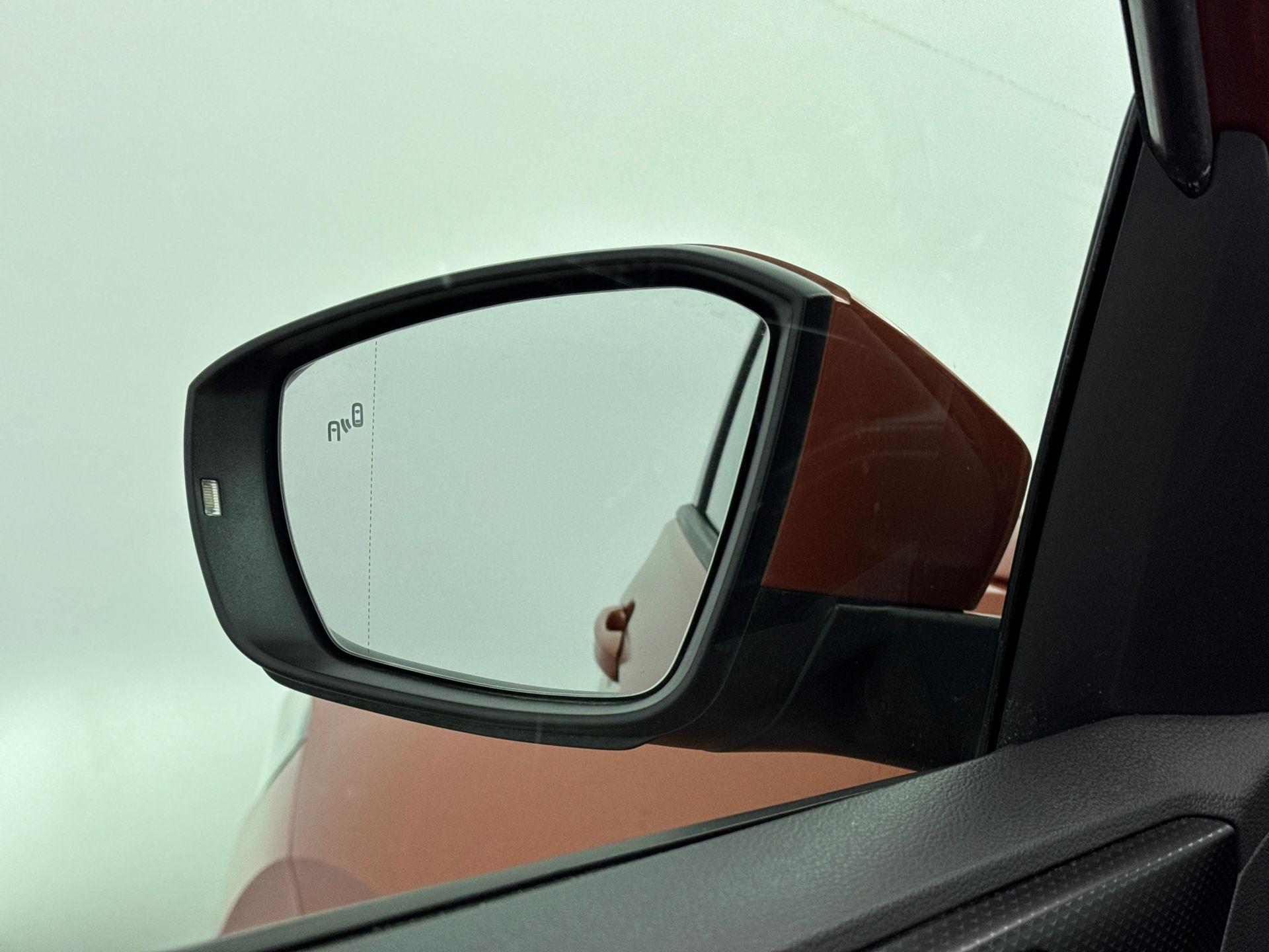 Foto van Volkswagen T-cross