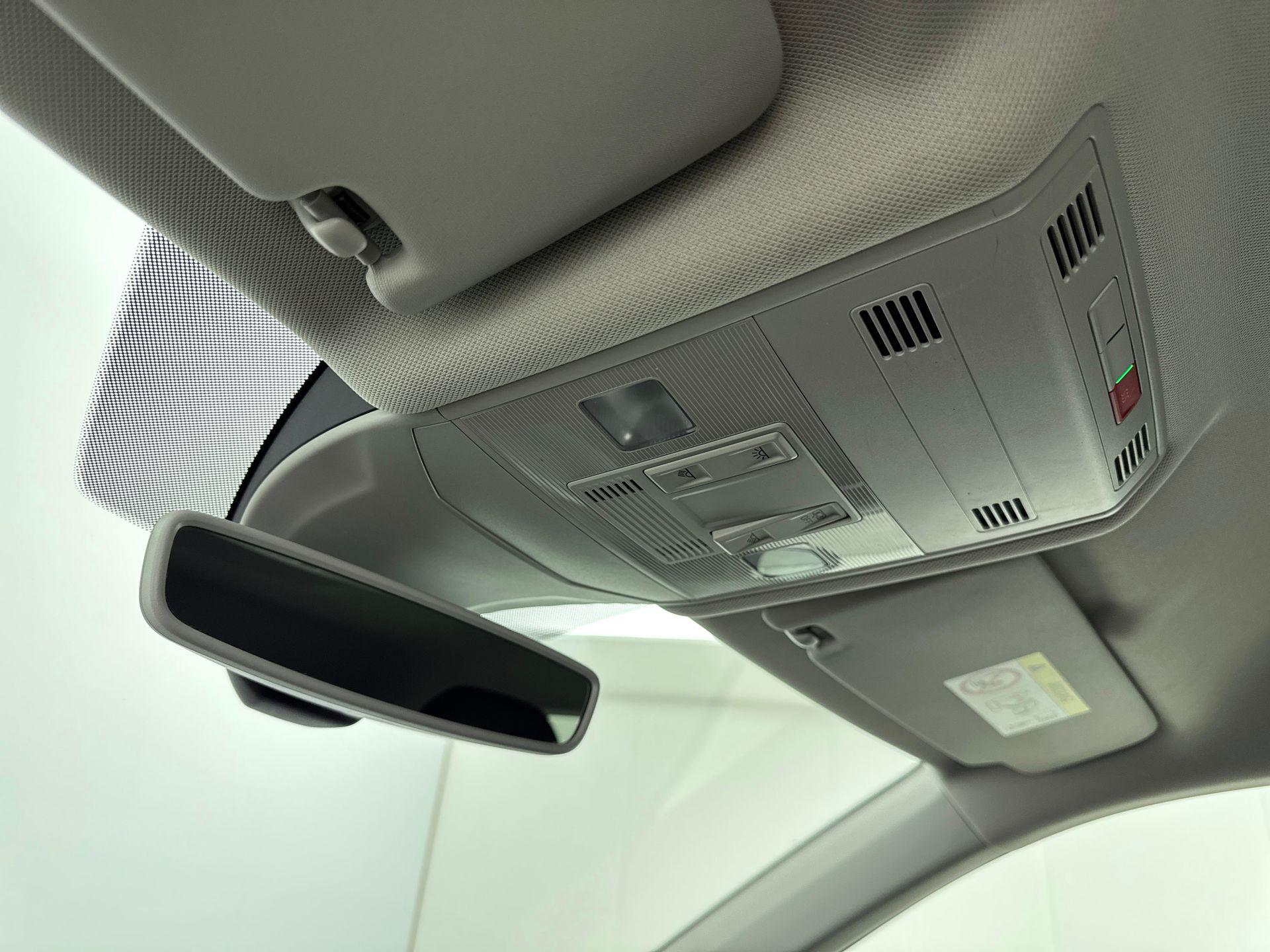 Foto van Volkswagen T-cross