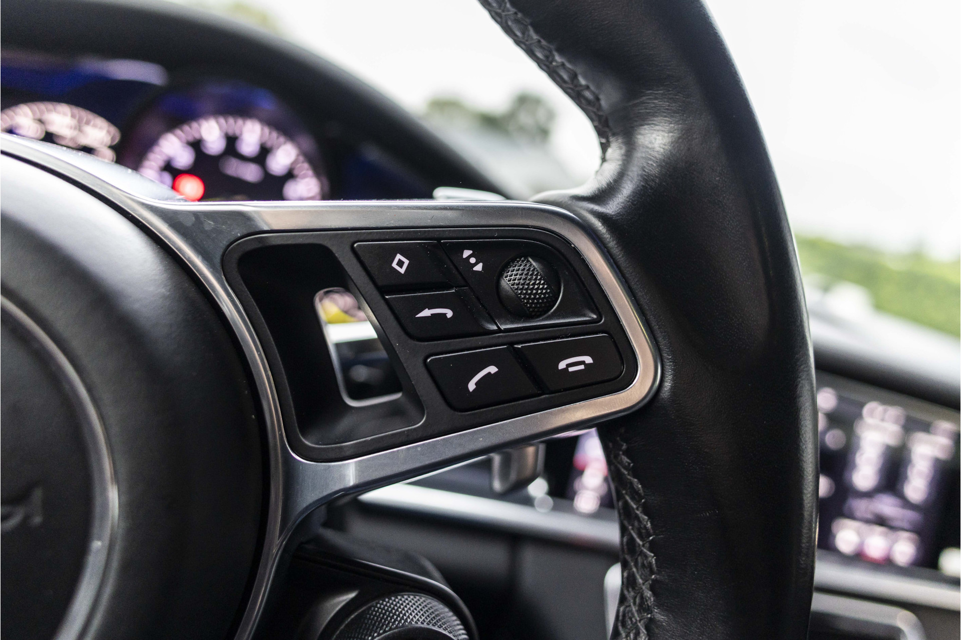 Foto van Porsche Panamera 4 E-hybrid