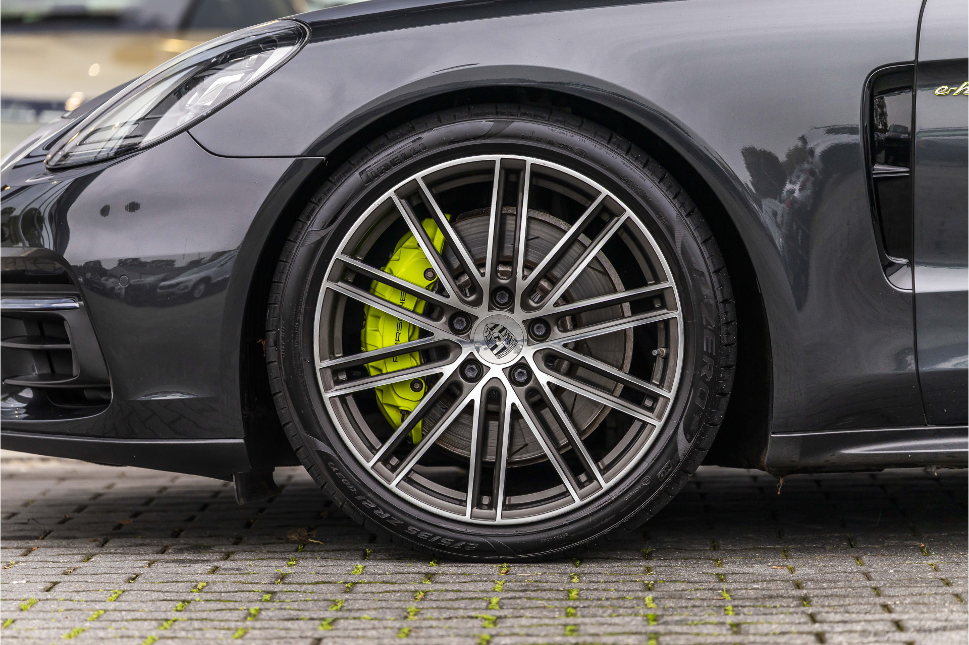 Foto van Porsche Panamera 4 E-hybrid