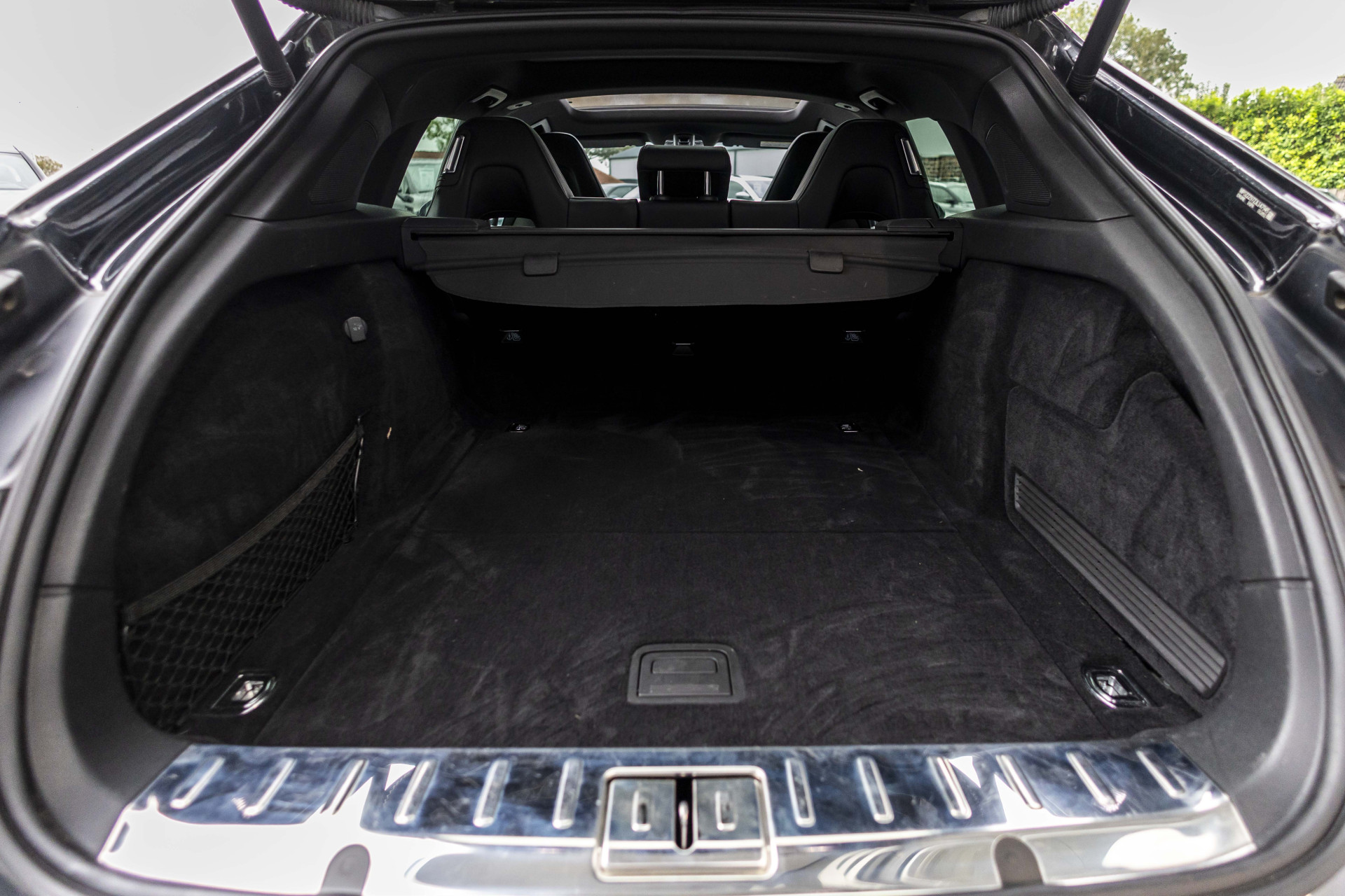 Foto van Porsche Panamera 4 E-hybrid