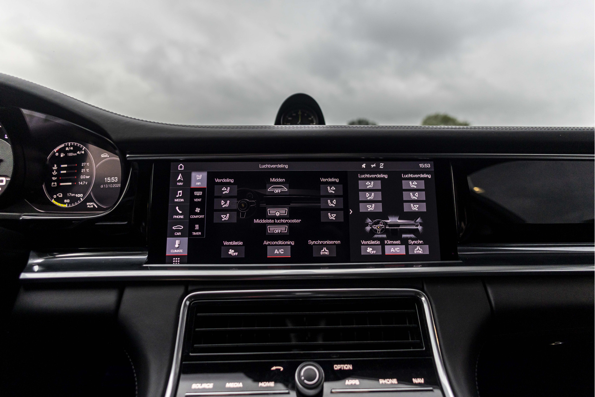 Foto van Porsche Panamera 4 E-hybrid
