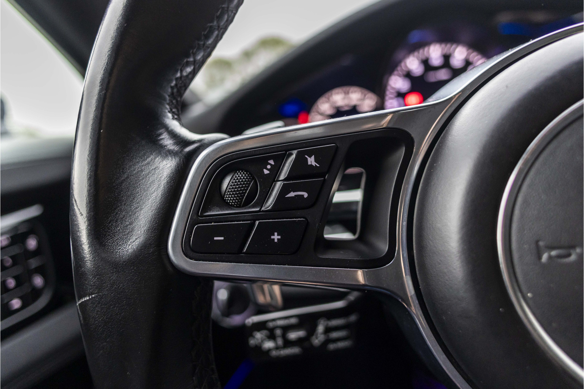 Foto van Porsche Panamera 4 E-hybrid