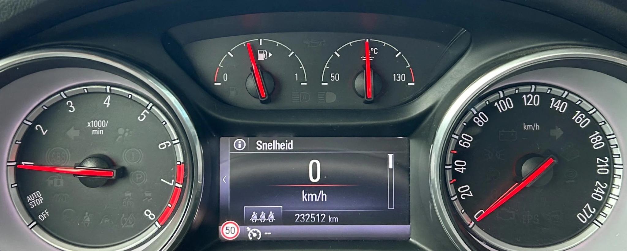 Foto van Opel Astra Sports Tourer+
