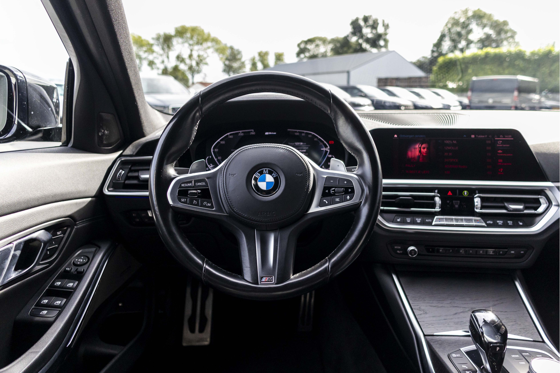 Foto van BMW 330e