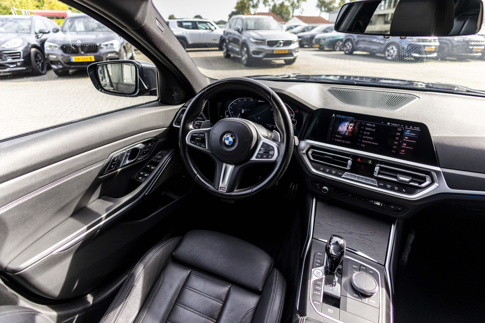 Foto van BMW 330e