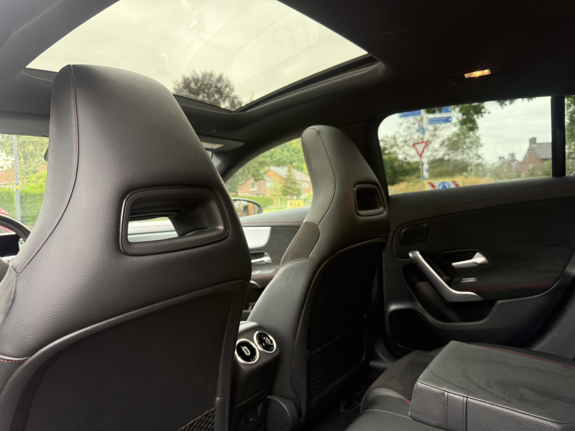 Foto van Mercedes-Benz Cla 180