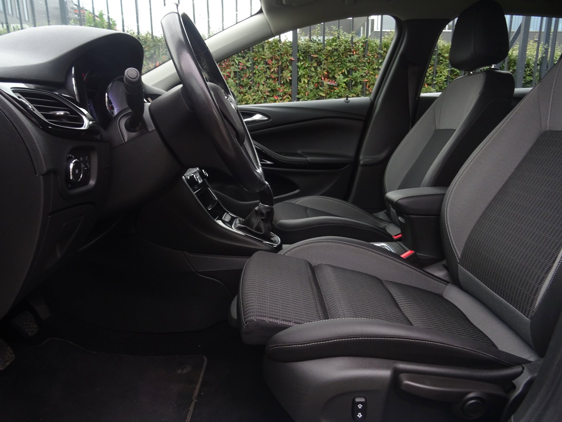 Foto van Opel Astra Sports Tourer+
