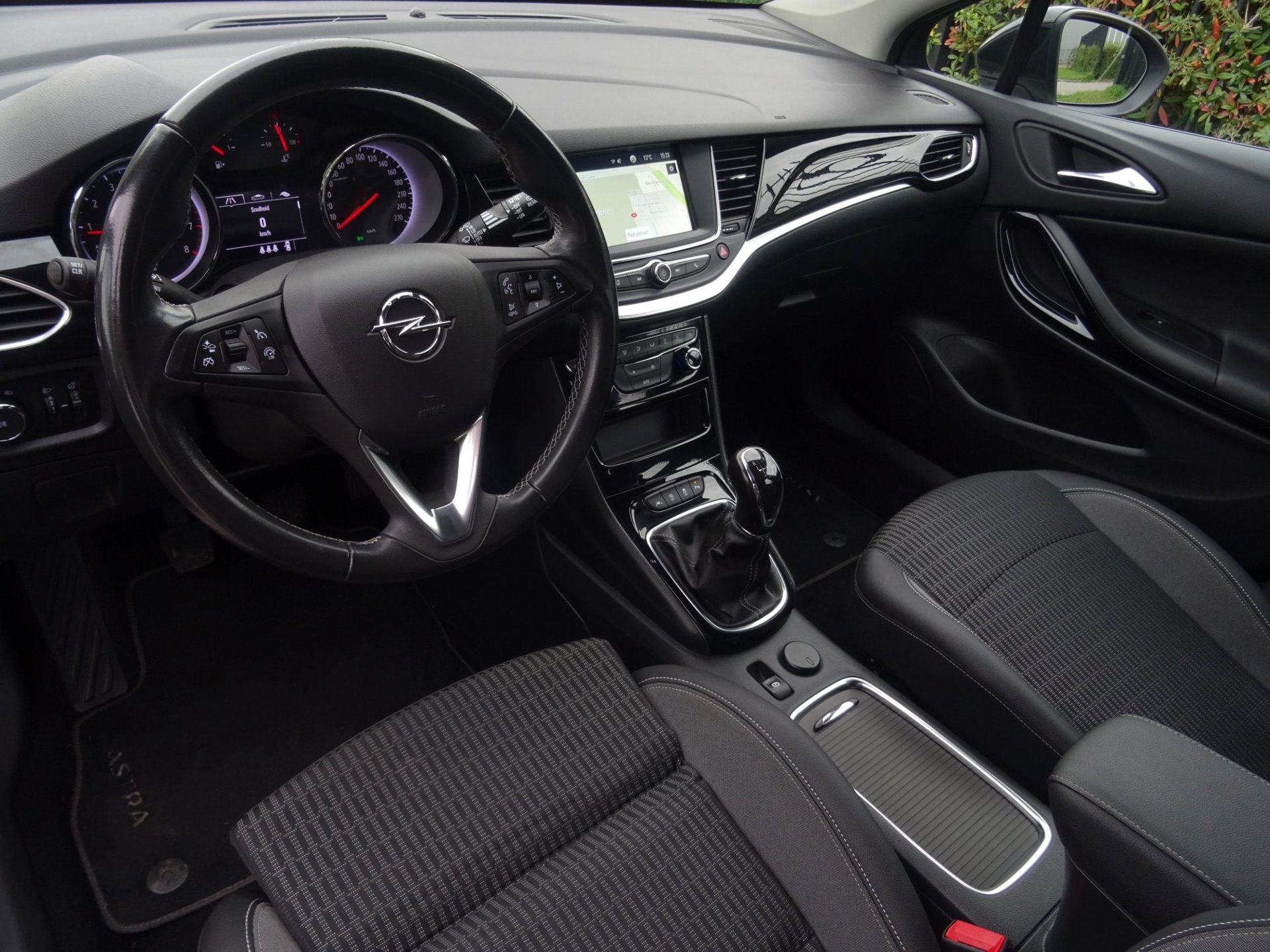 Foto van Opel Astra Sports Tourer+