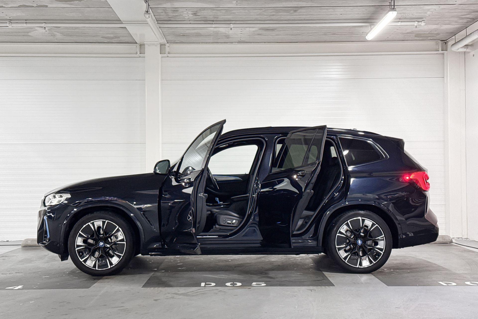 Foto van BMW Ix3
