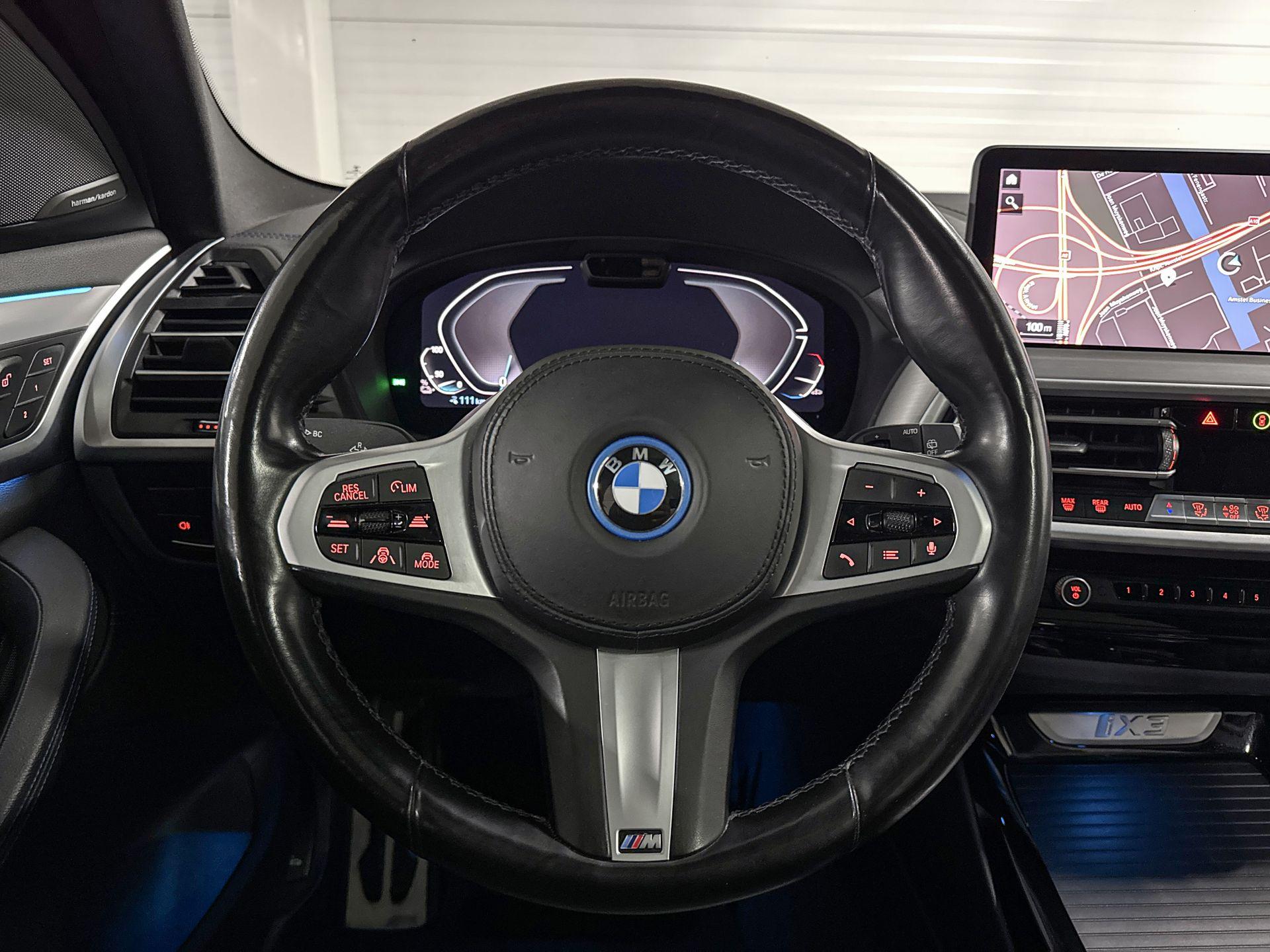 Foto van BMW Ix3