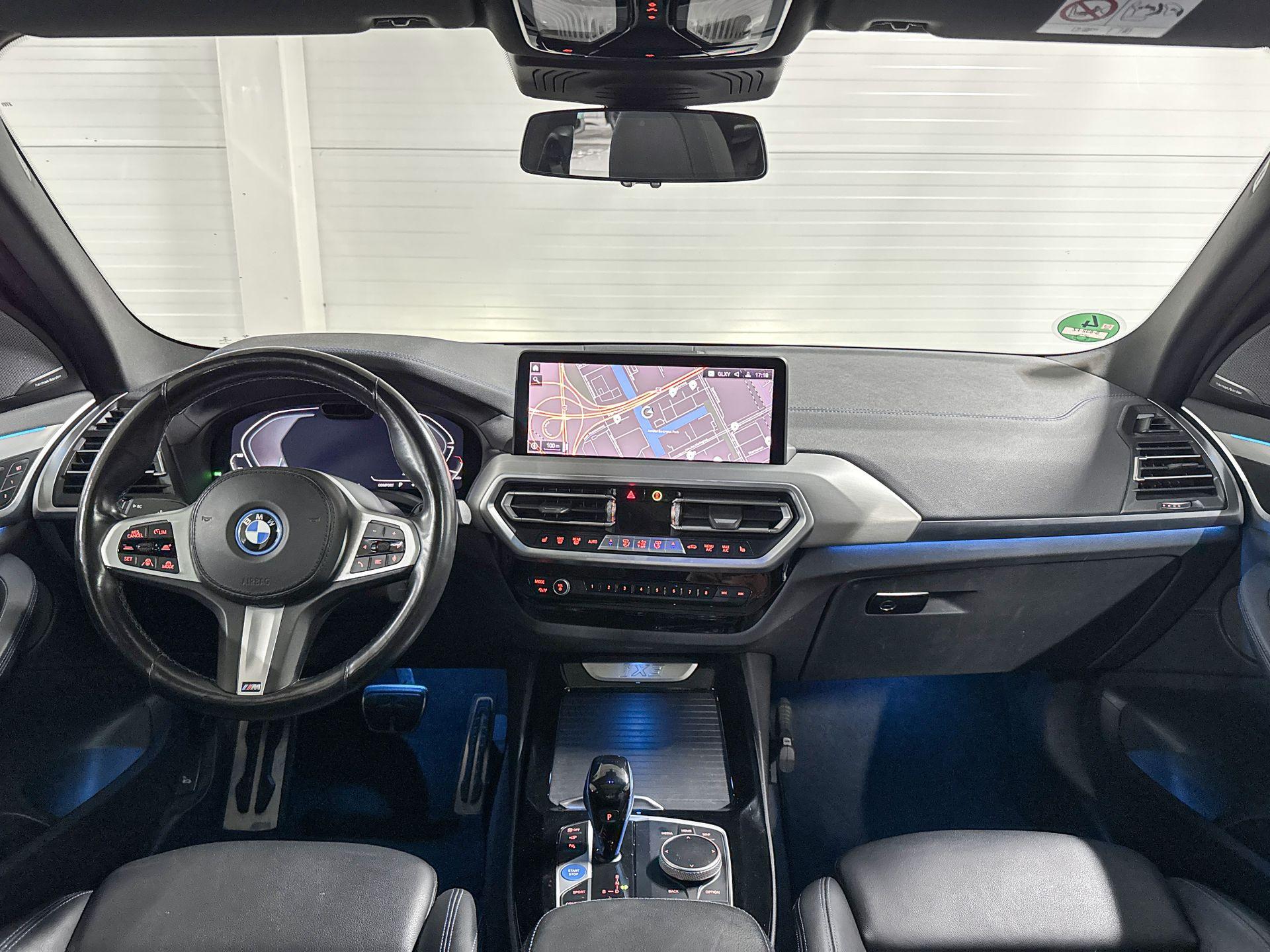 Foto van BMW Ix3