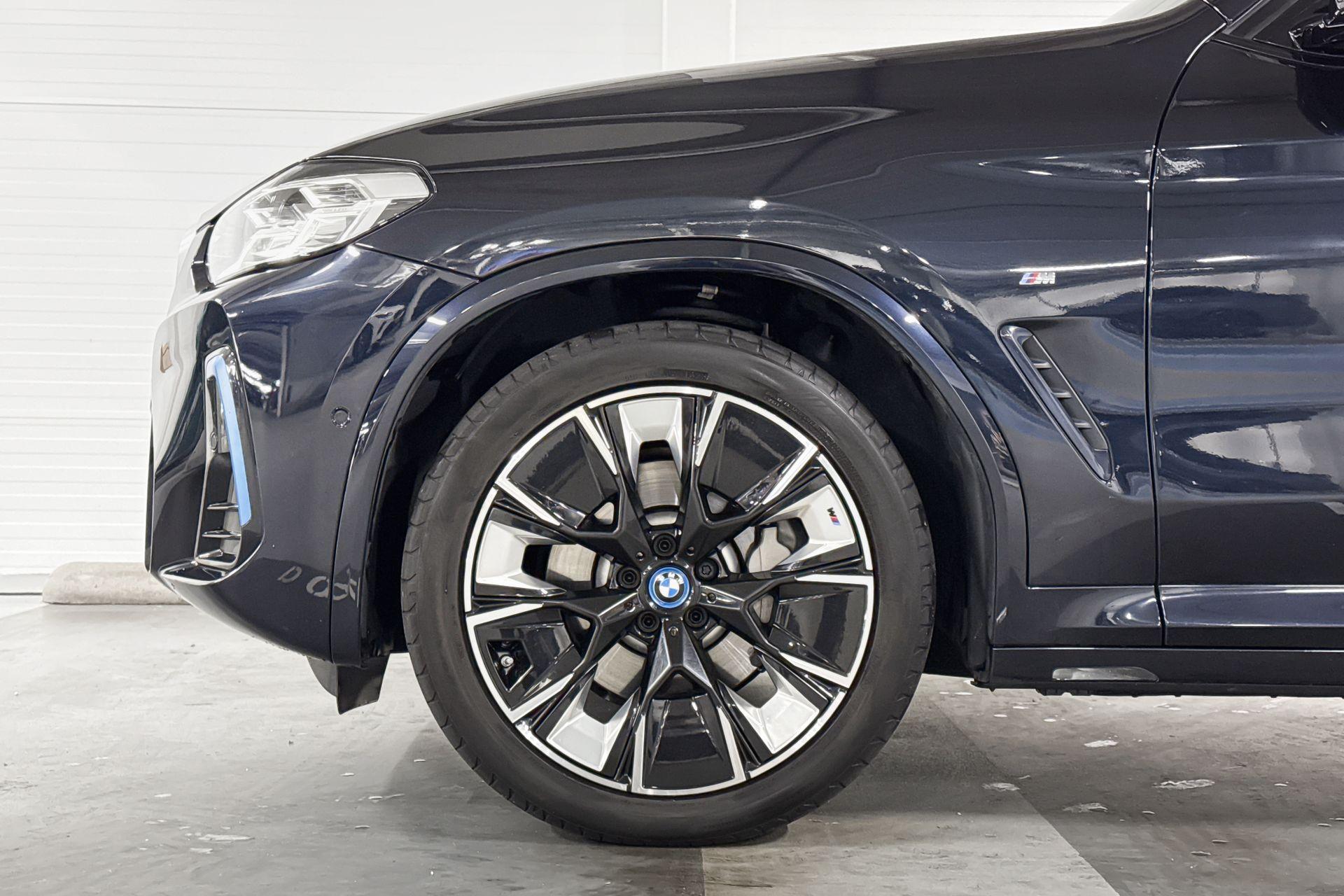 Foto van BMW Ix3
