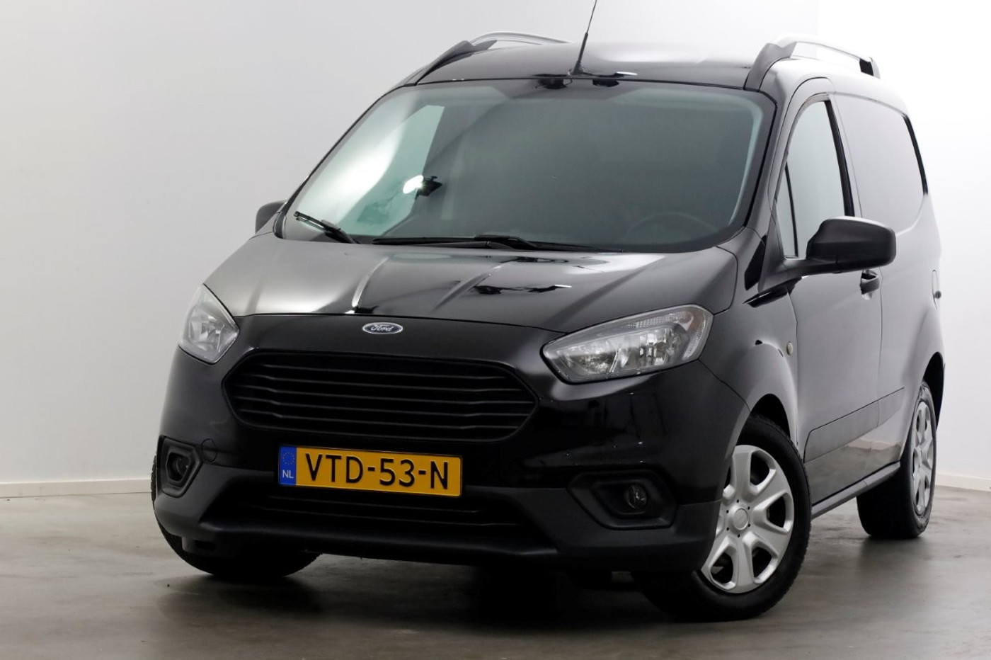 Ford Transit Courier 1.5 TDCI Trend Duratorq S&S Airco/Cruise Control 12-2022 2022 - voorkant