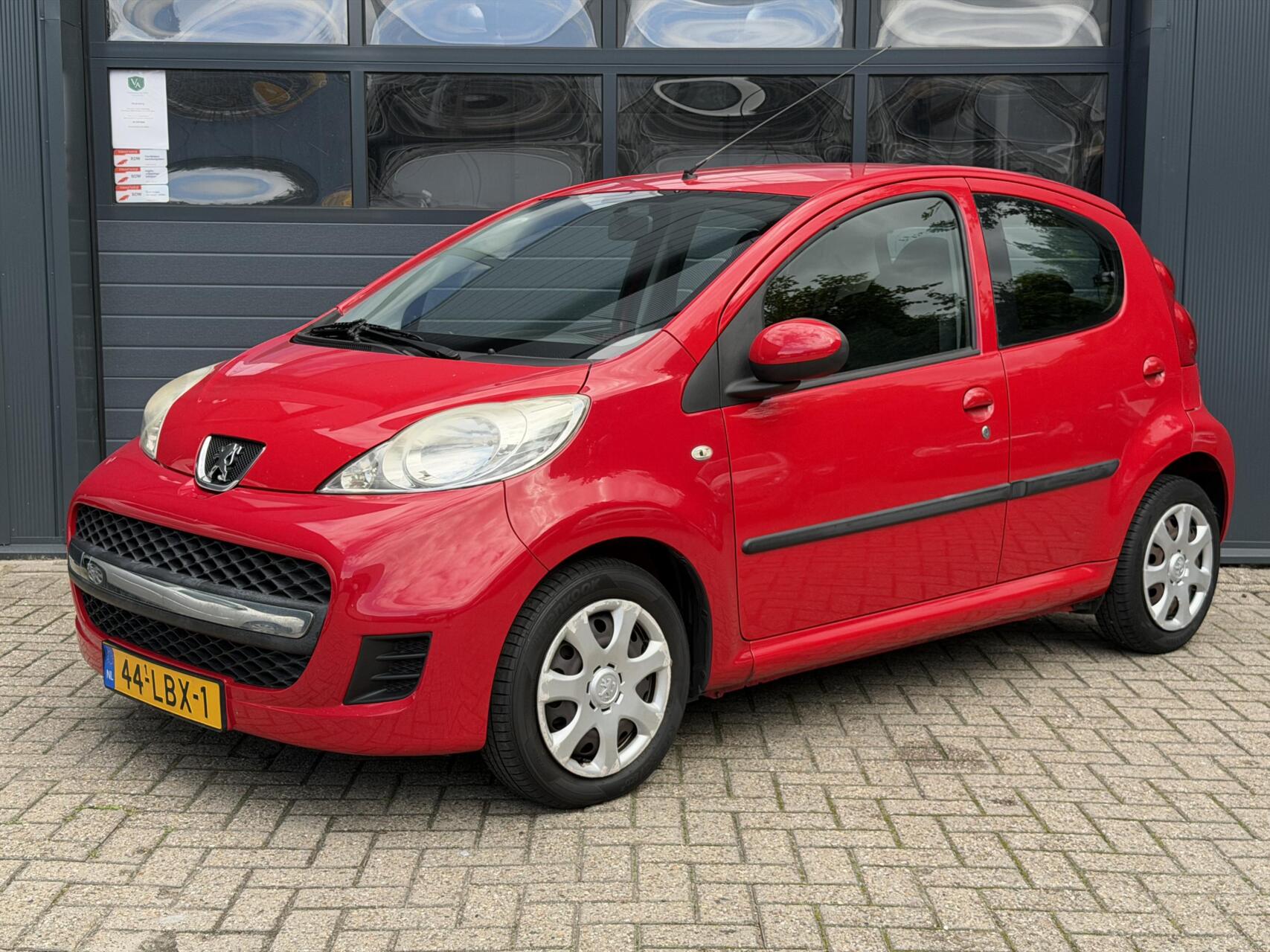 Foto van Peugeot Peugeot 107