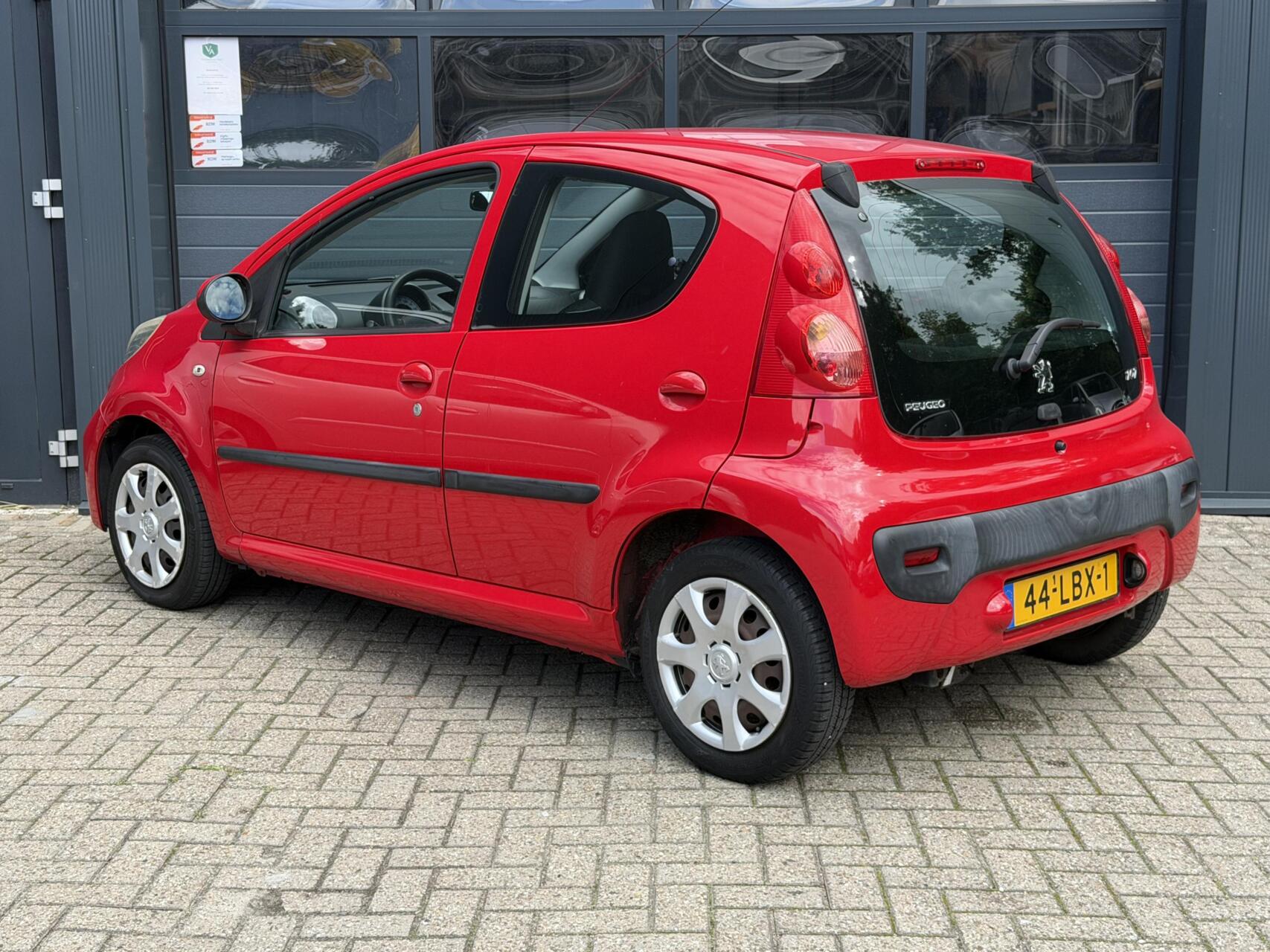 Foto van Peugeot Peugeot 107
