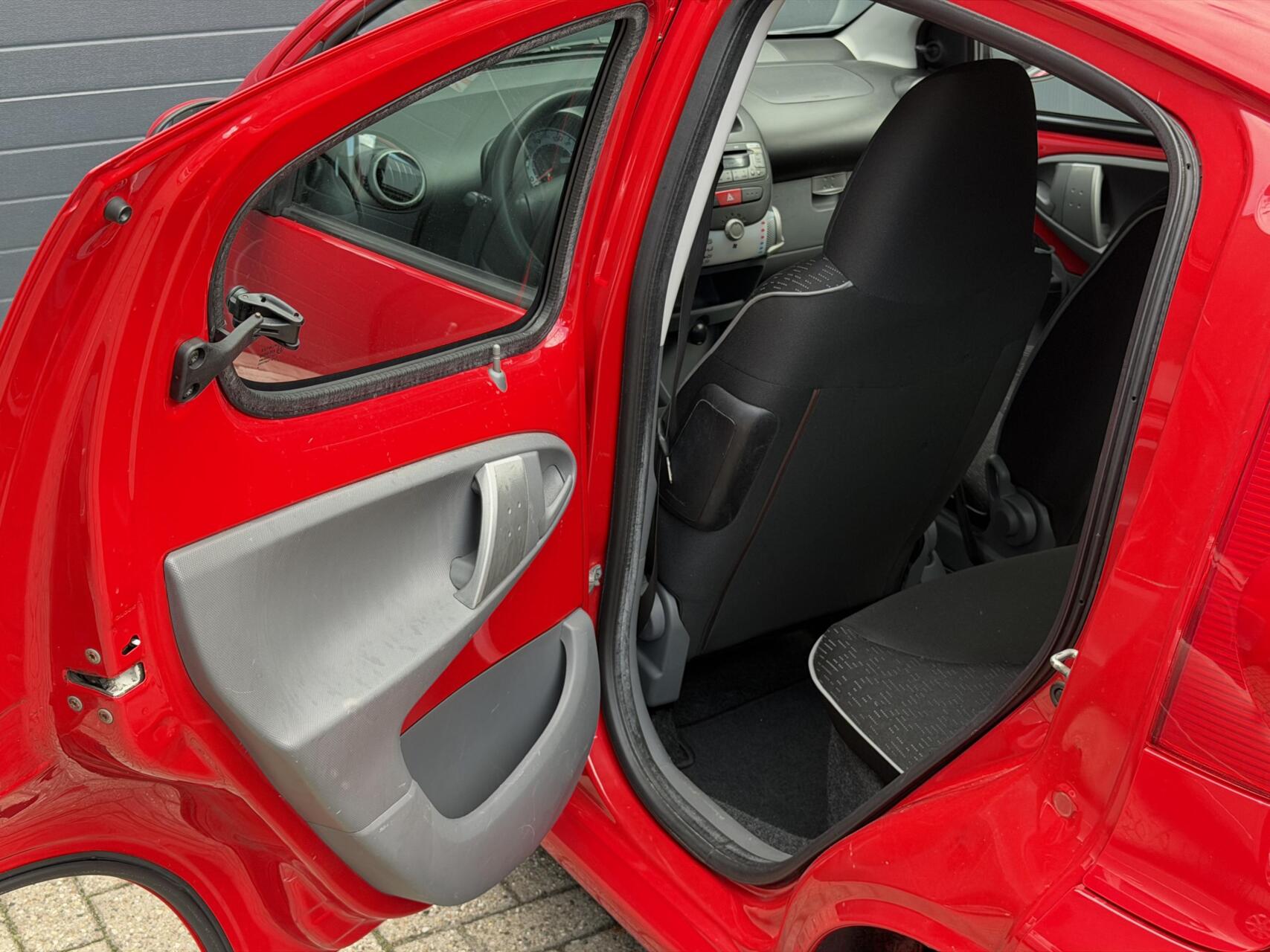 Foto van Peugeot Peugeot 107