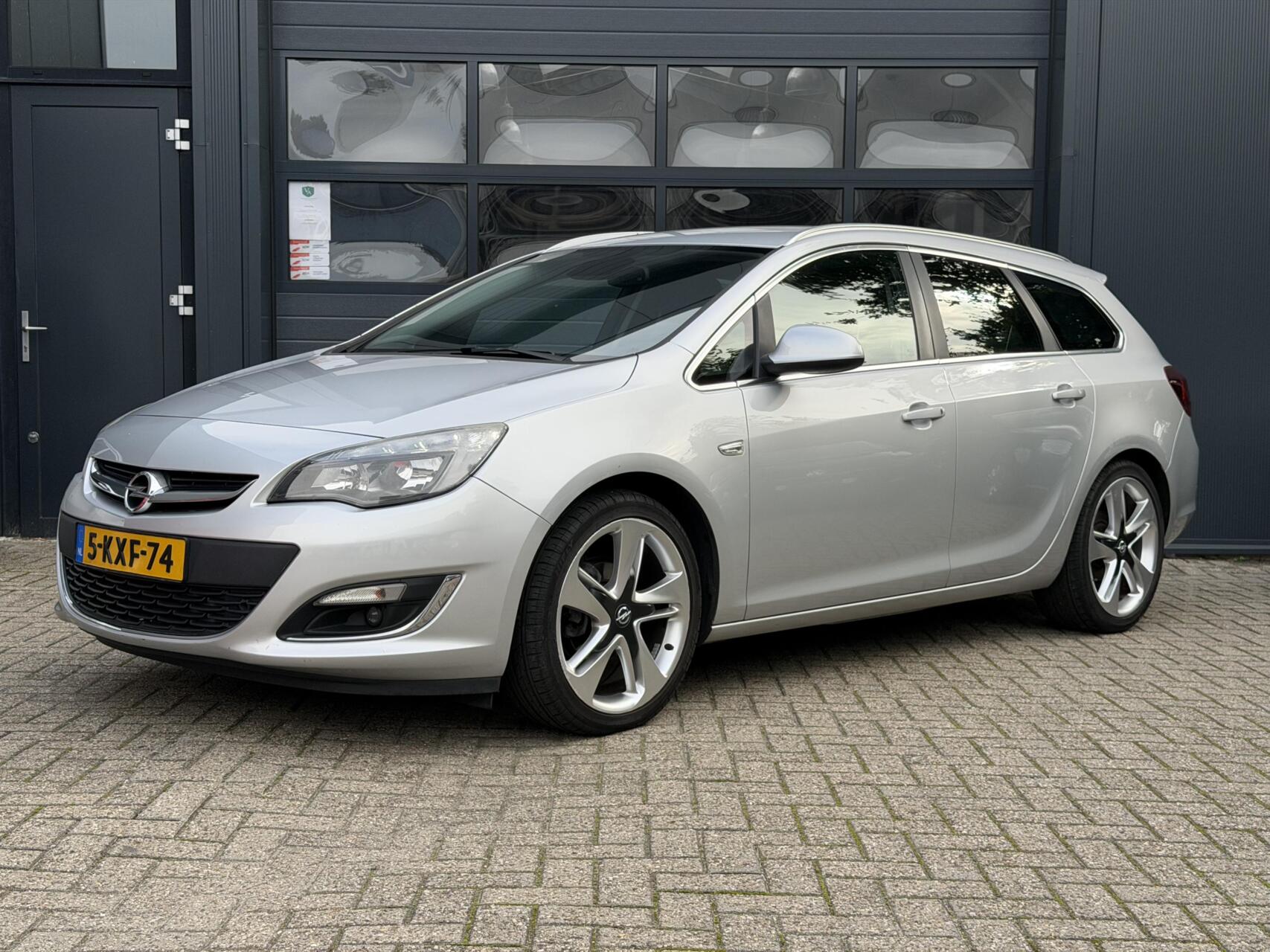 Foto van Opel Astra Sports Tourer