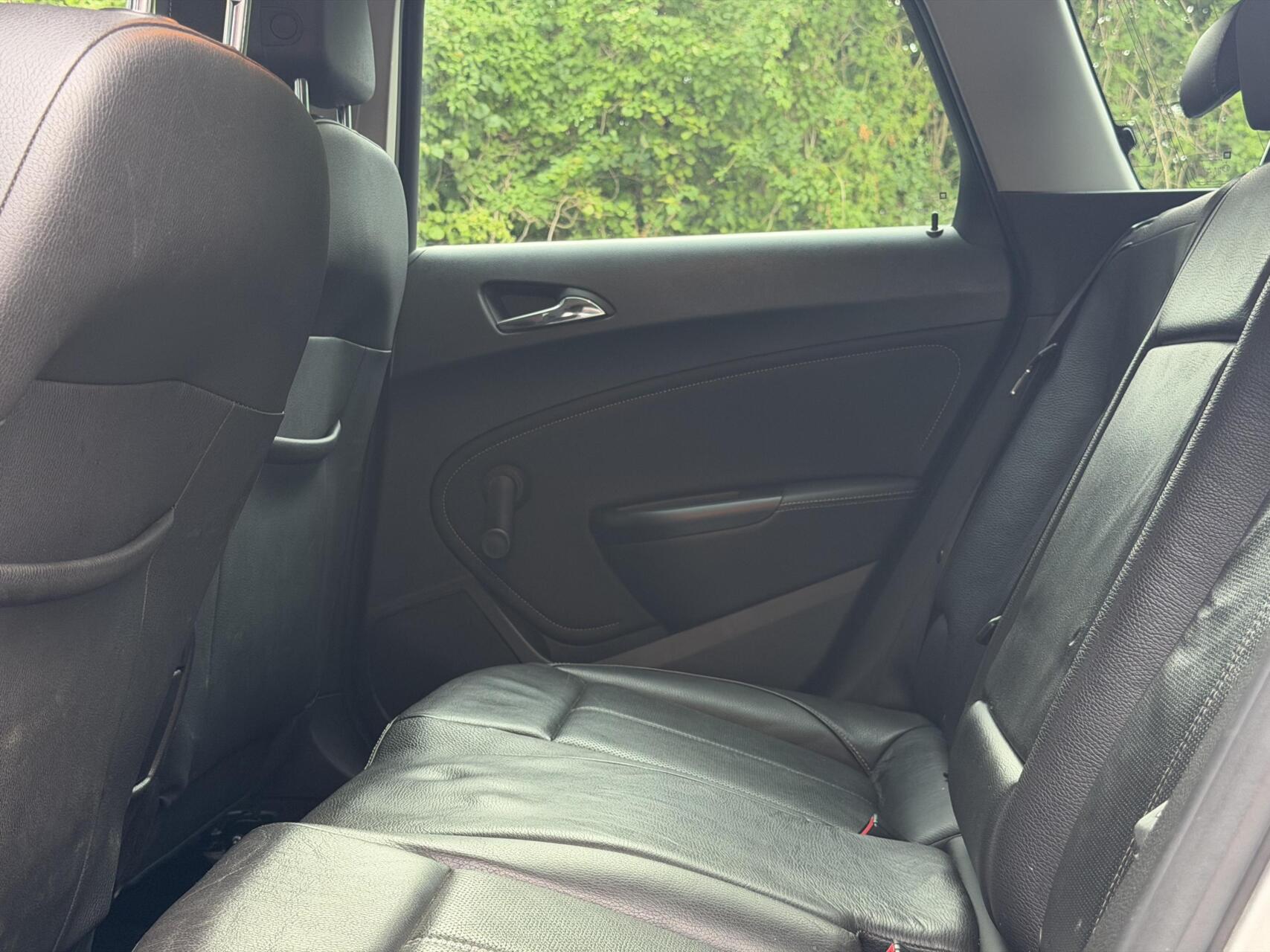 Foto van Opel Astra Sports Tourer
