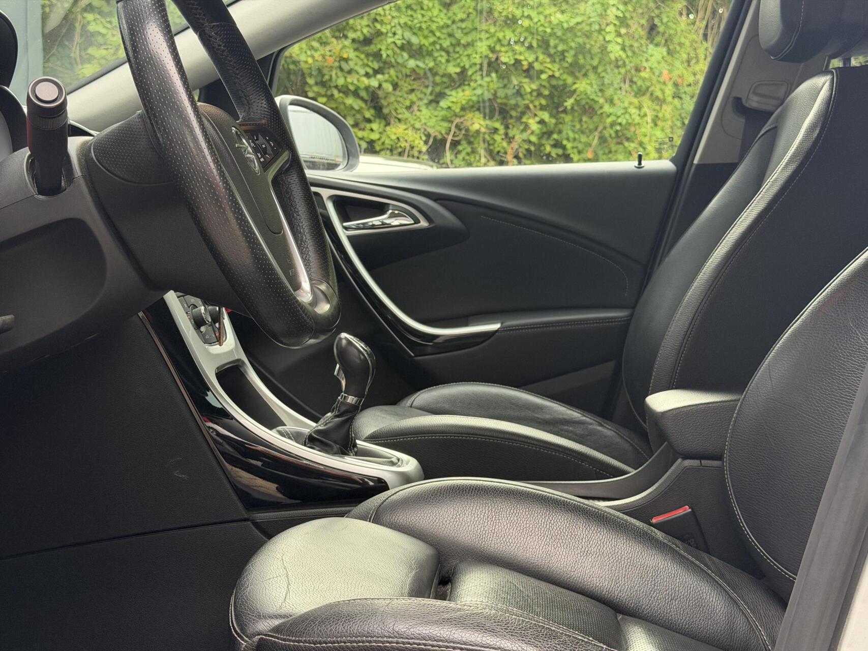 Foto van Opel Astra Sports Tourer