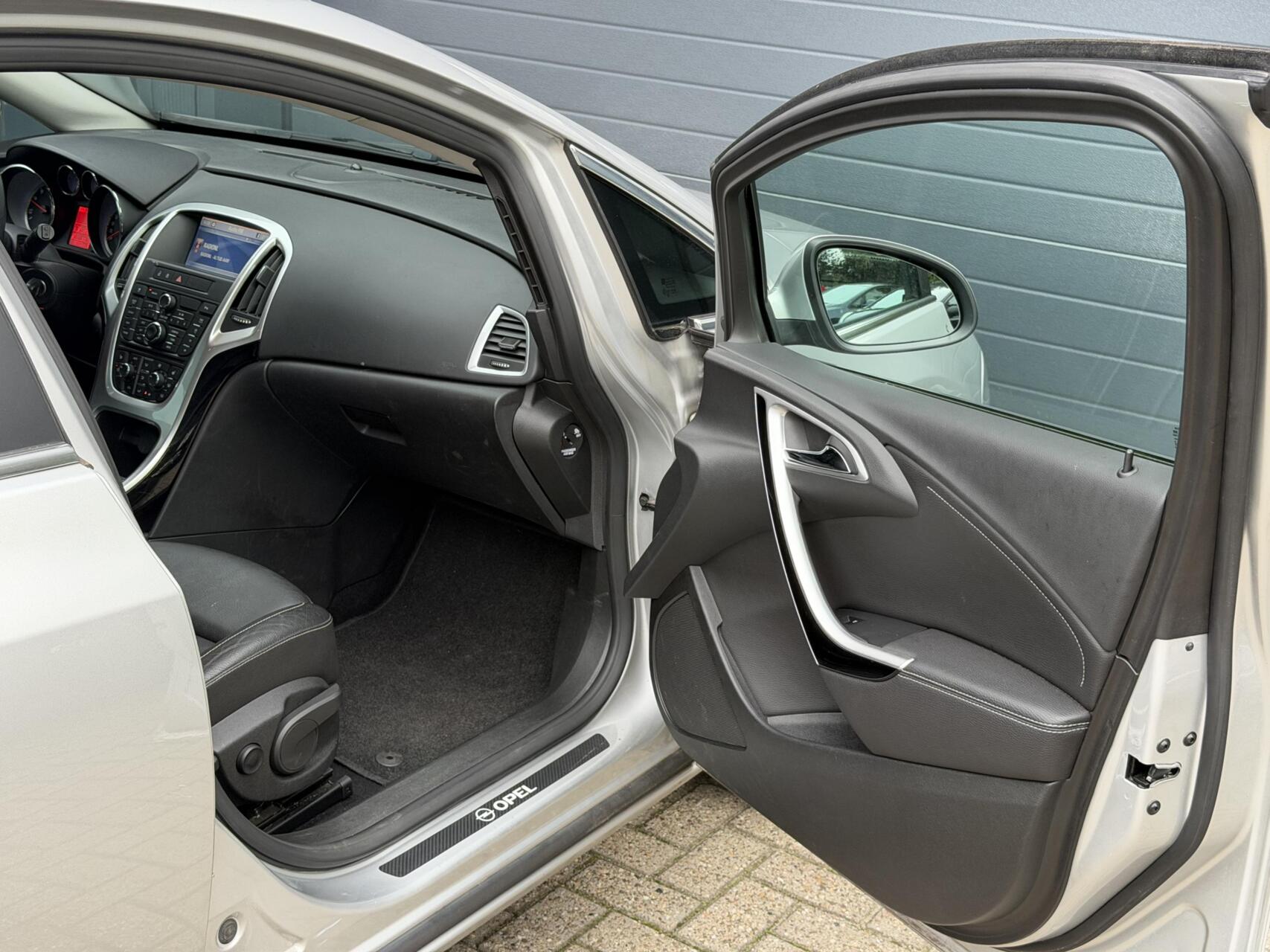 Foto van Opel Astra Sports Tourer
