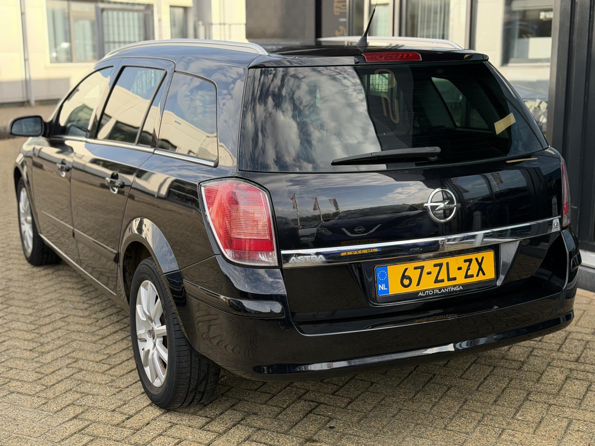 Foto van Opel Astra Station Wagon