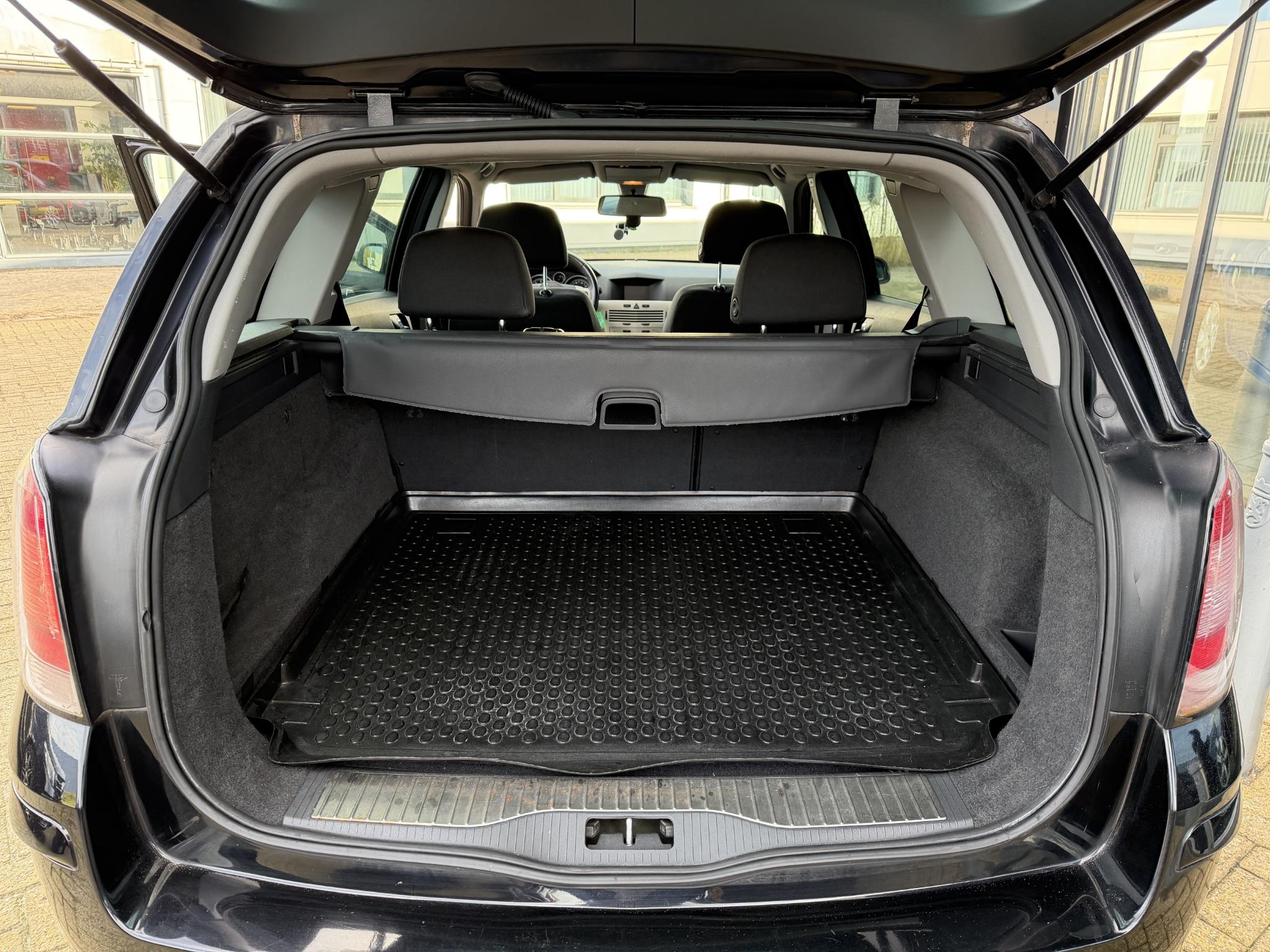 Foto van Opel Astra Station Wagon