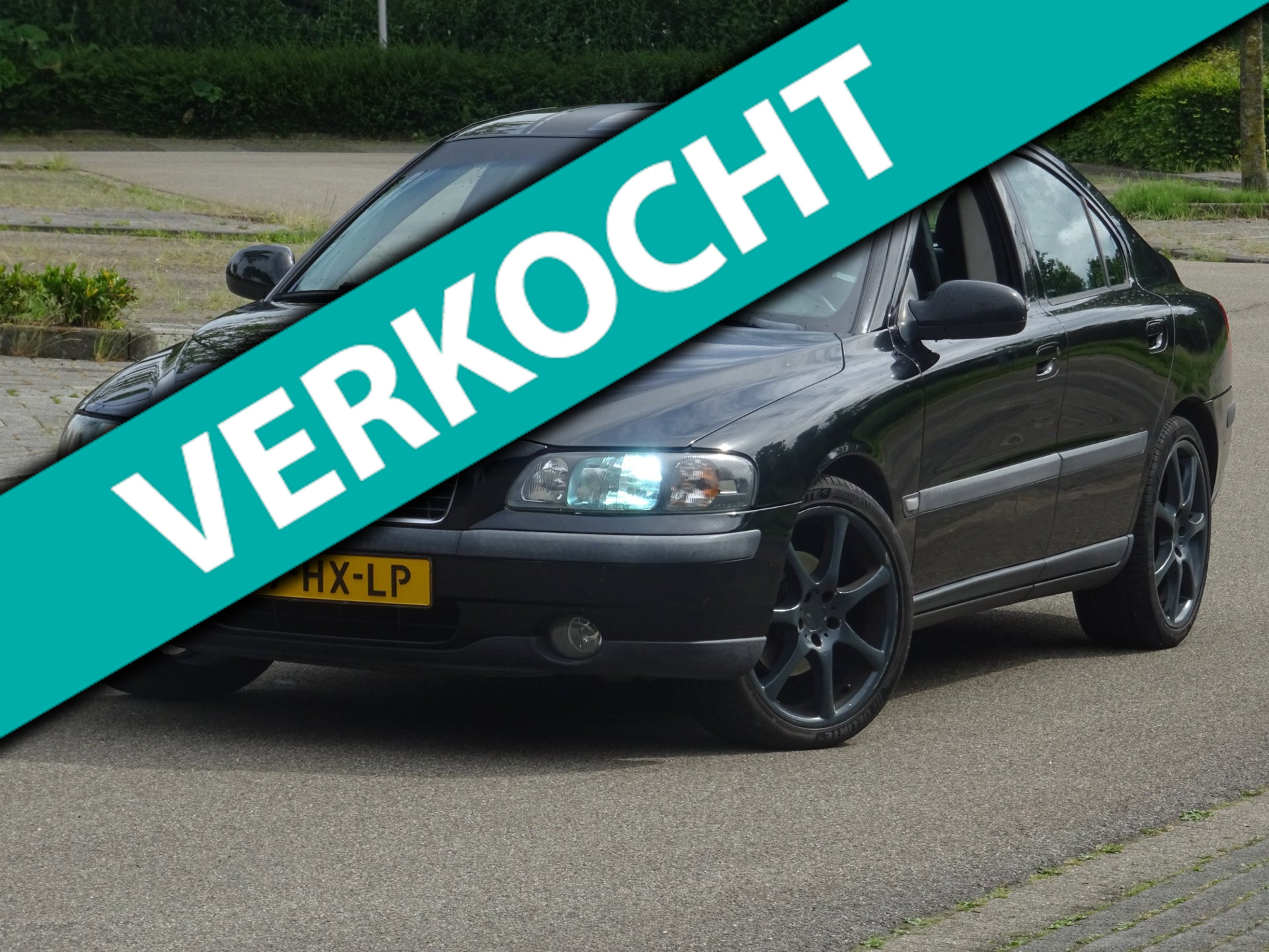 Volvo S60 2.4 2002 NAP/LEER/CRUISE/ANDROID/PDC/APK 2002 - voorkant