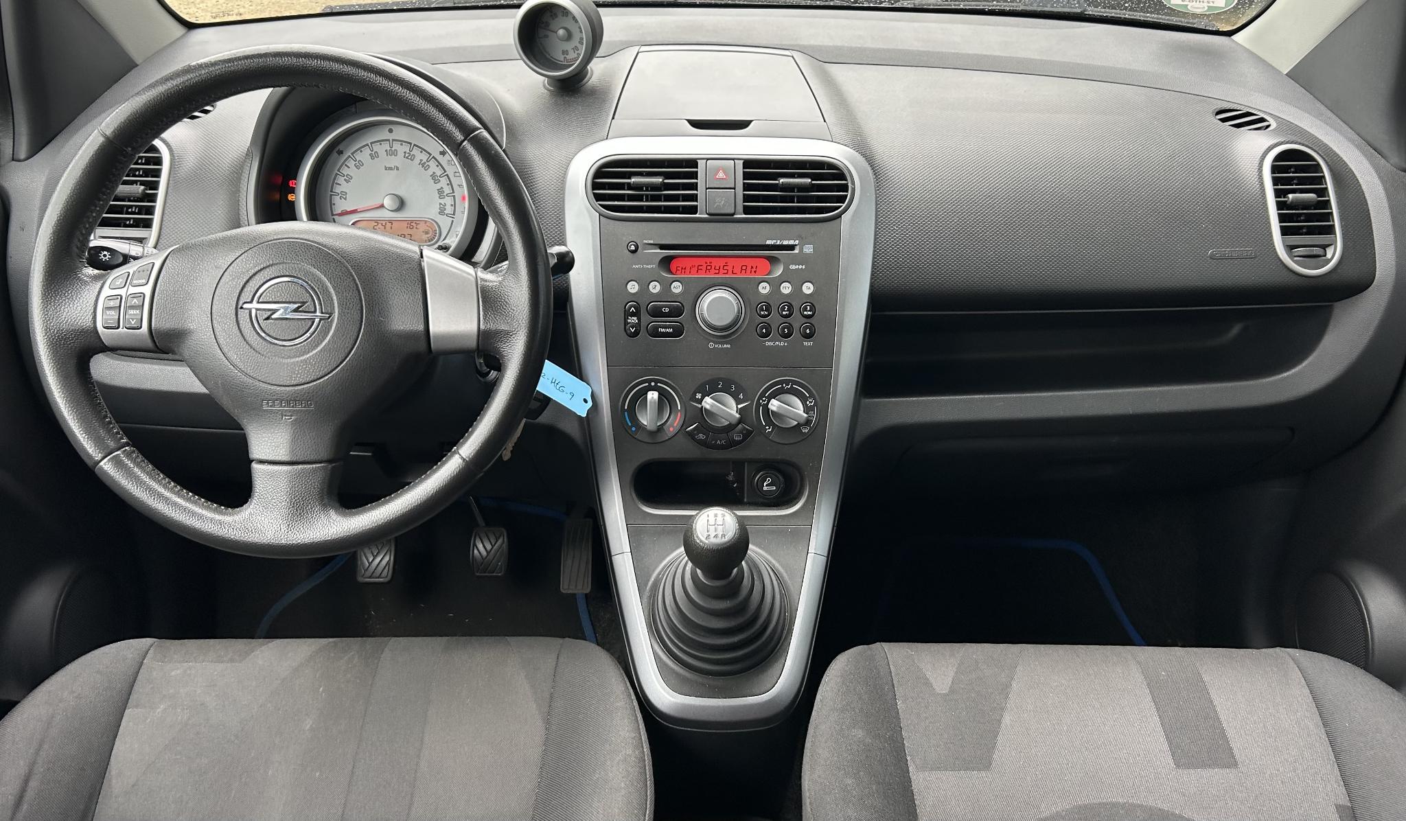 Foto van Opel Agila