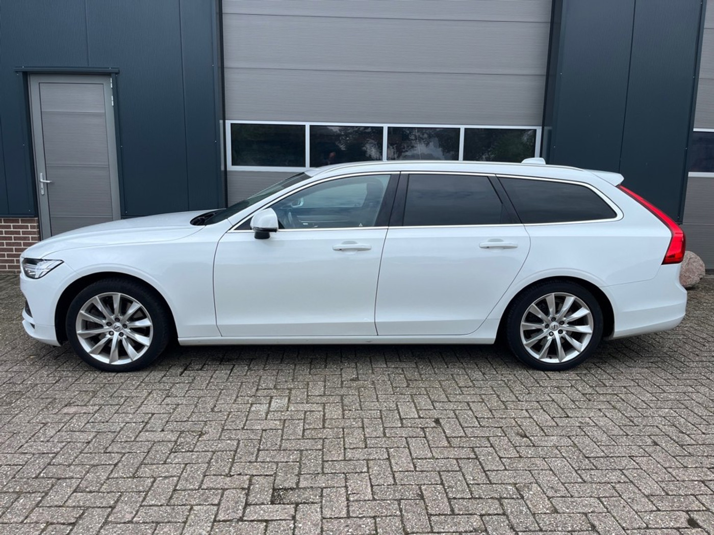 Foto van Volvo V90