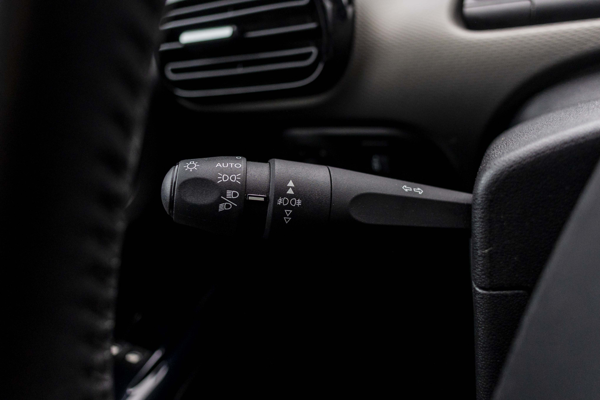 Foto van Citroen C4 Cactus