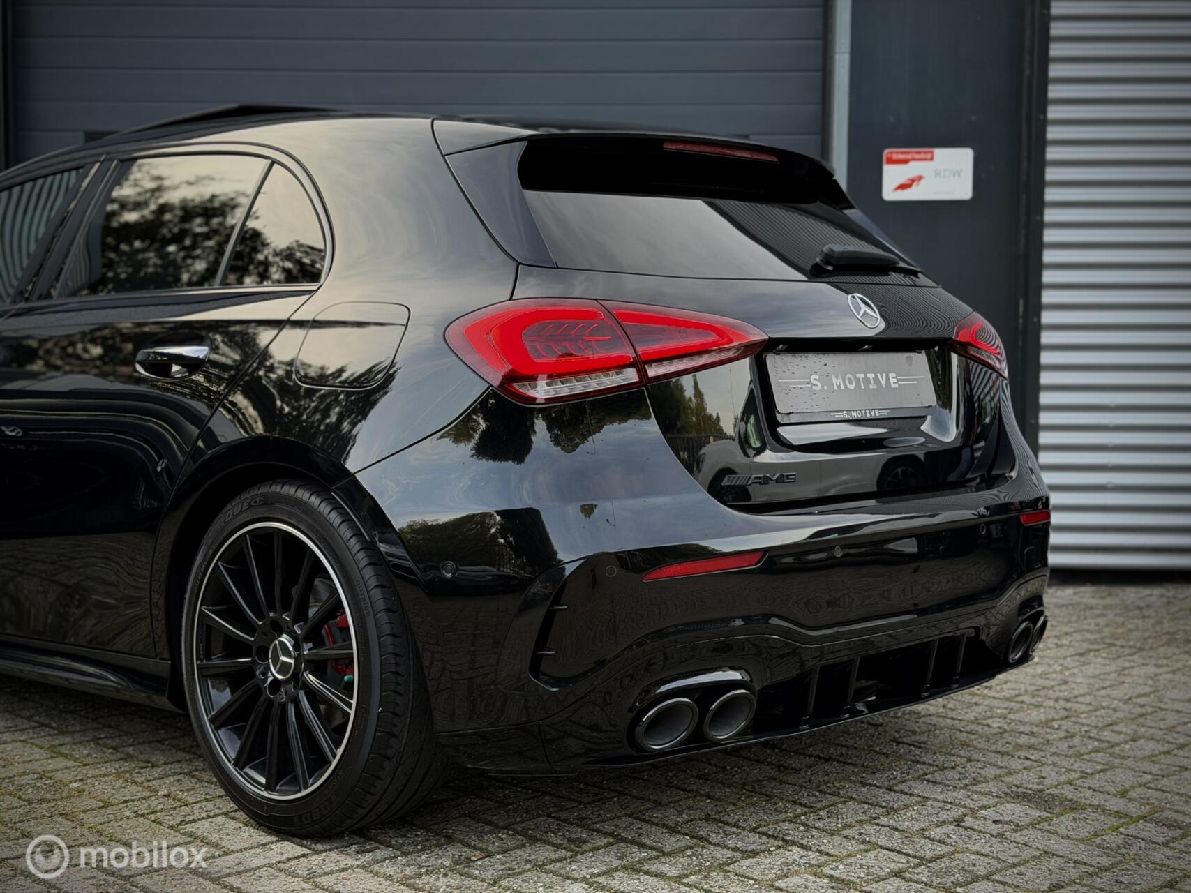 Foto van Mercedes-Benz A 180