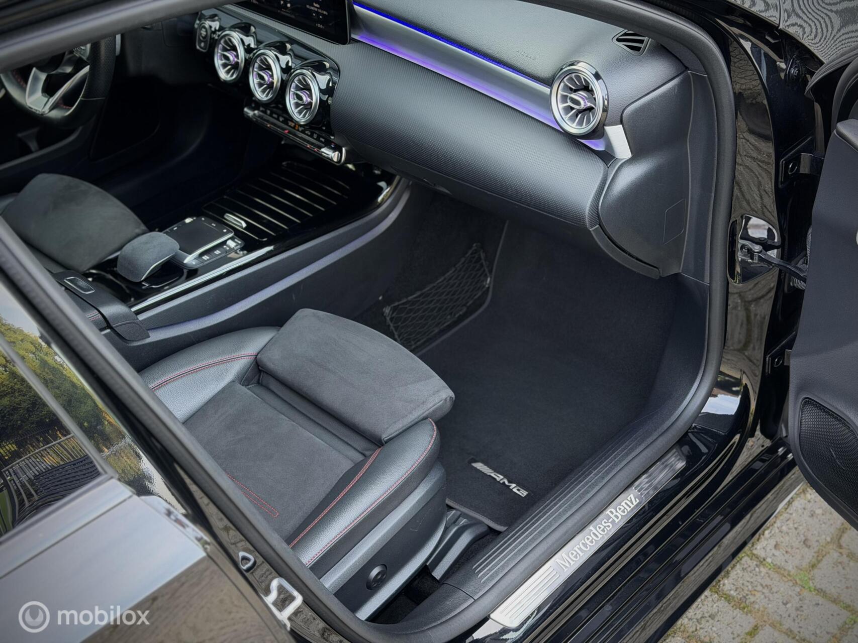 Foto van Mercedes-Benz A 180
