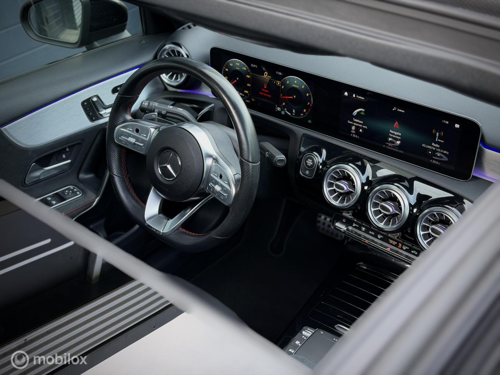 Foto van Mercedes-Benz A 180