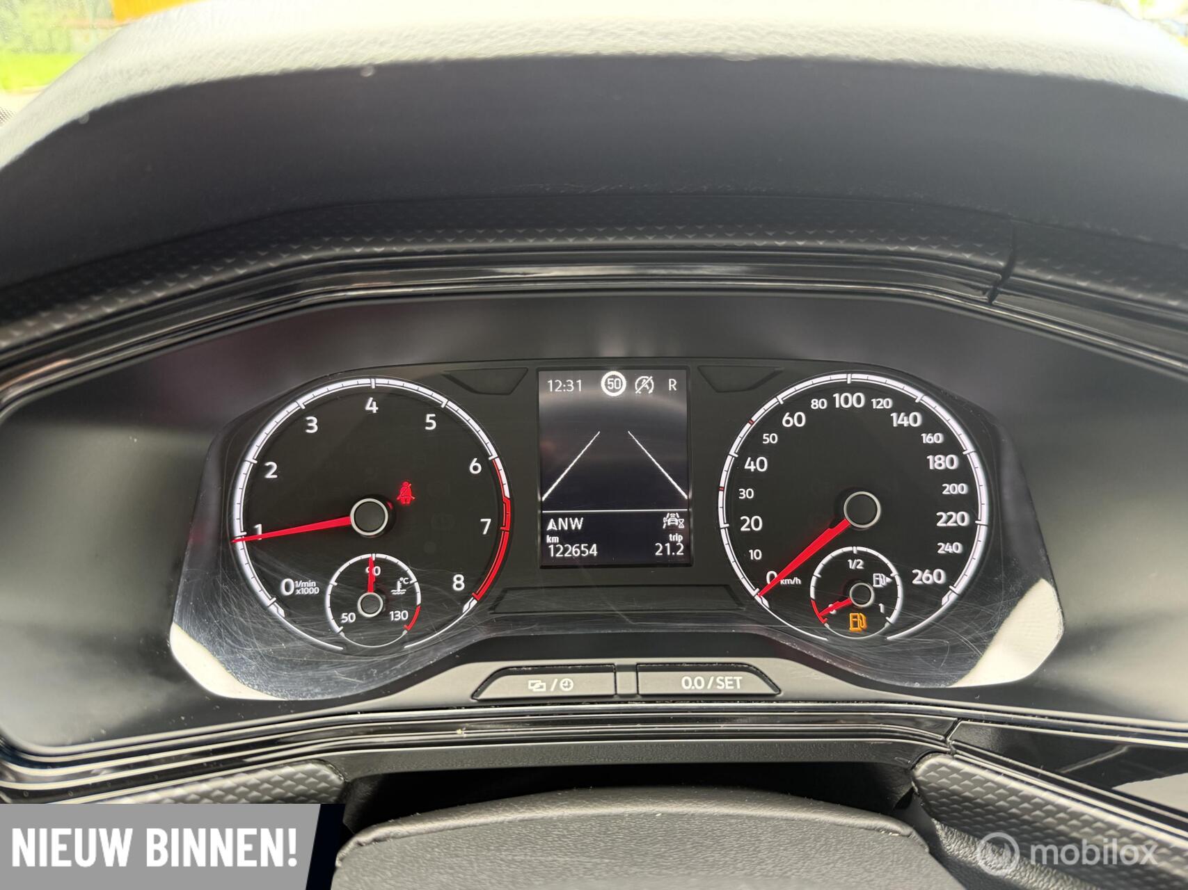 Foto van Volkswagen T-cross
