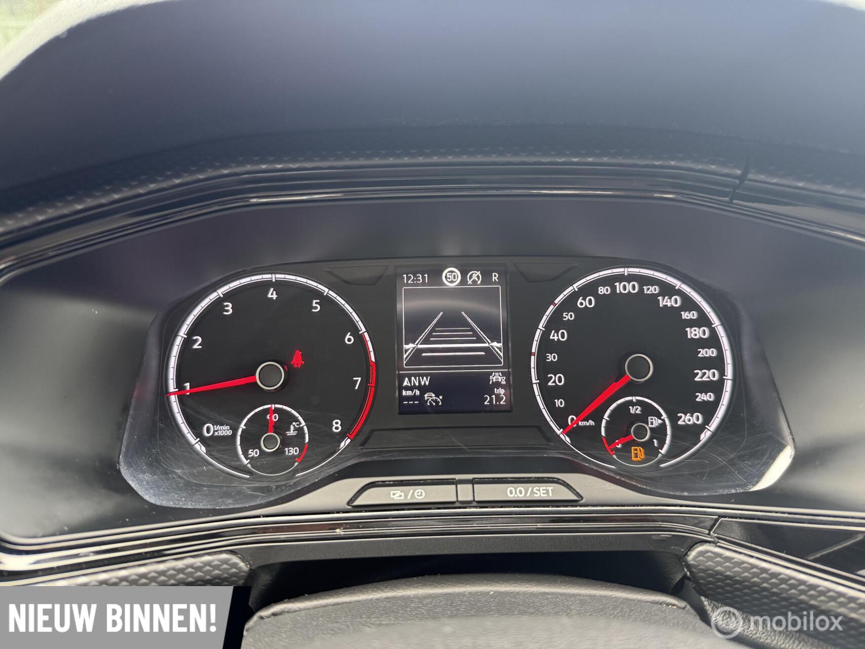Foto van Volkswagen T-cross